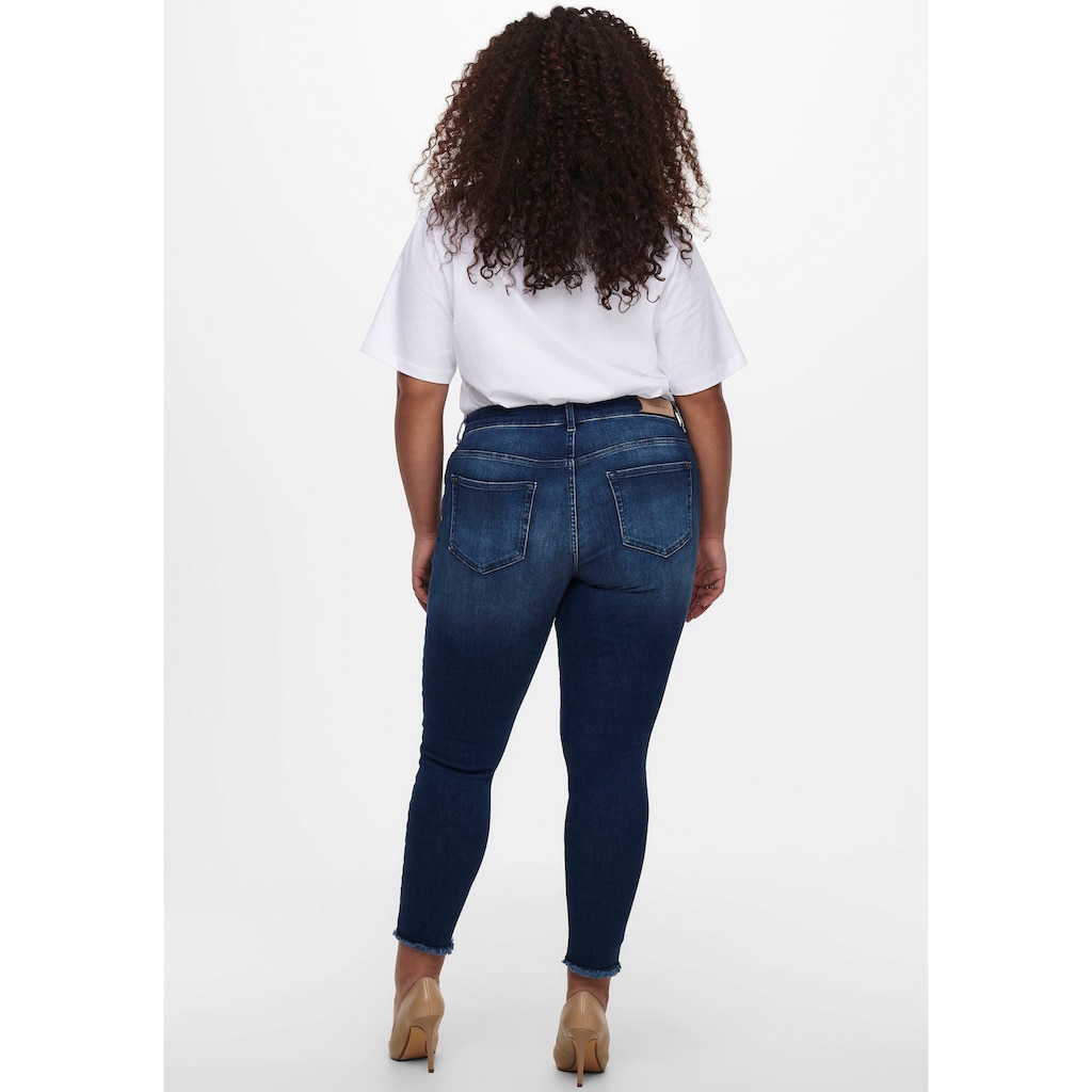 ONLY CARMAKOMA Skinny-fit-Jeans »CARWILLY REG SKINNY ANK JEANS«, mit Fransensaum