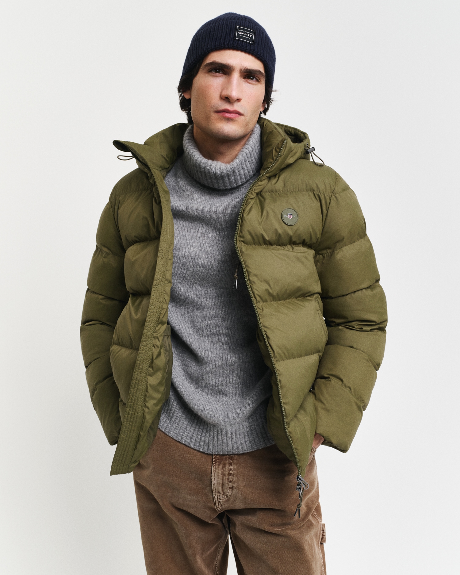 Gant Steppjacke »ACTIVE CLOUD JACKET«, mit Kapuze, Mit Windschutz-Bündchen, Silikon-Markenbadge