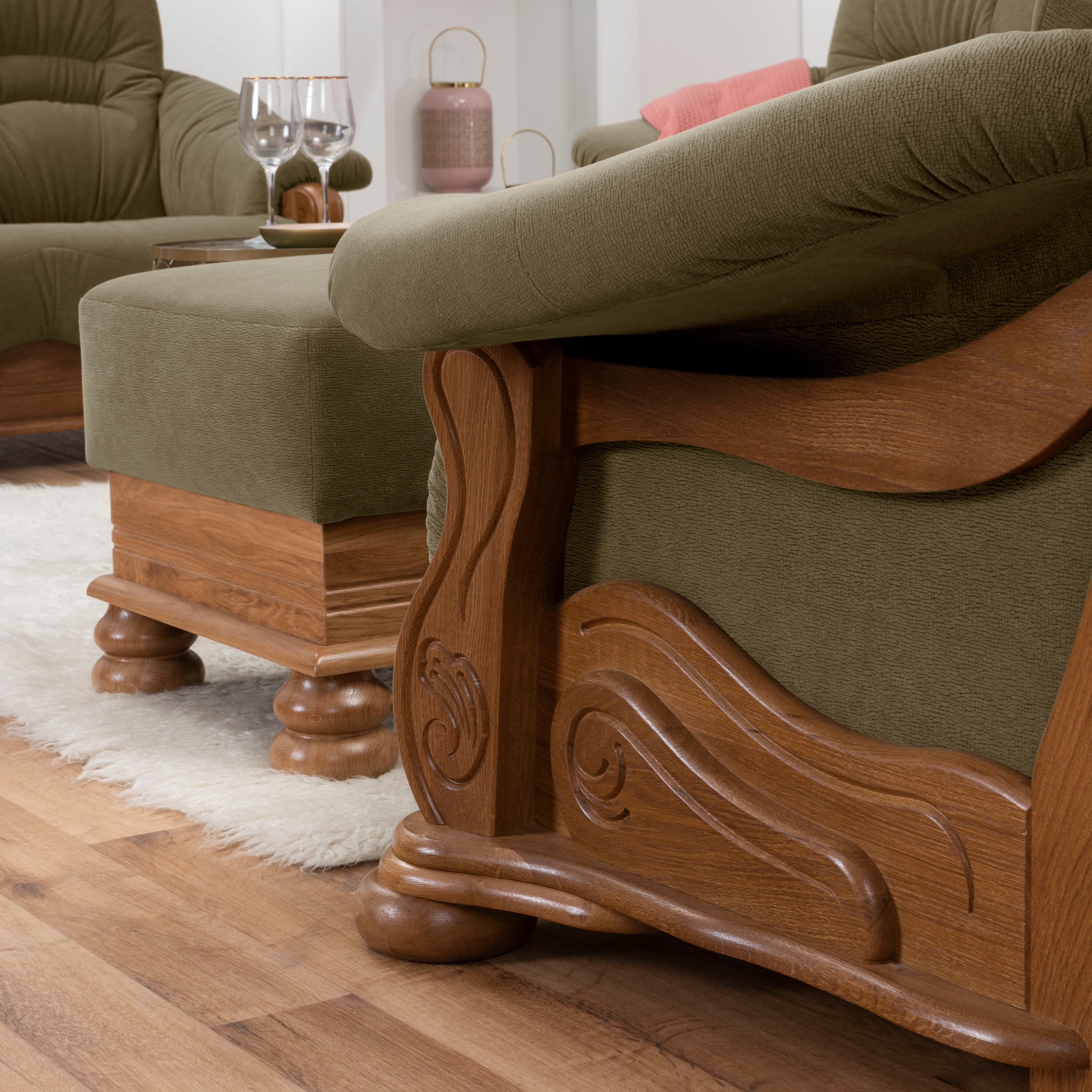 Max Winzer® Polstergarnitur »Texas Set besehend aus 2er- und 3er-Sofa, bequeme legere Polsterung«, mit dekorativem Eichenholzgestell, Retro Klassiker