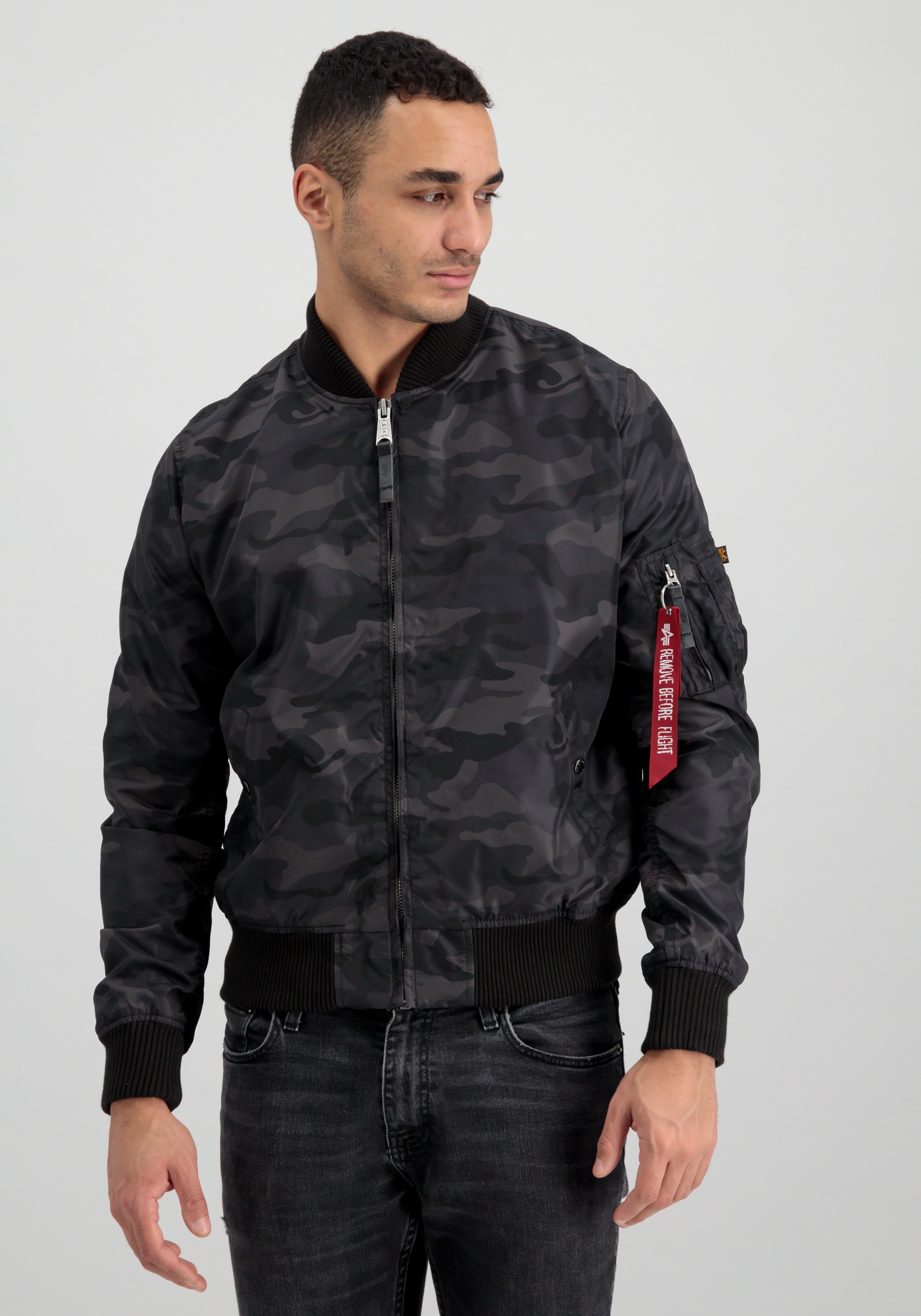 Alpha Industries Bomberjacke »MA-1 TT Camo Light«