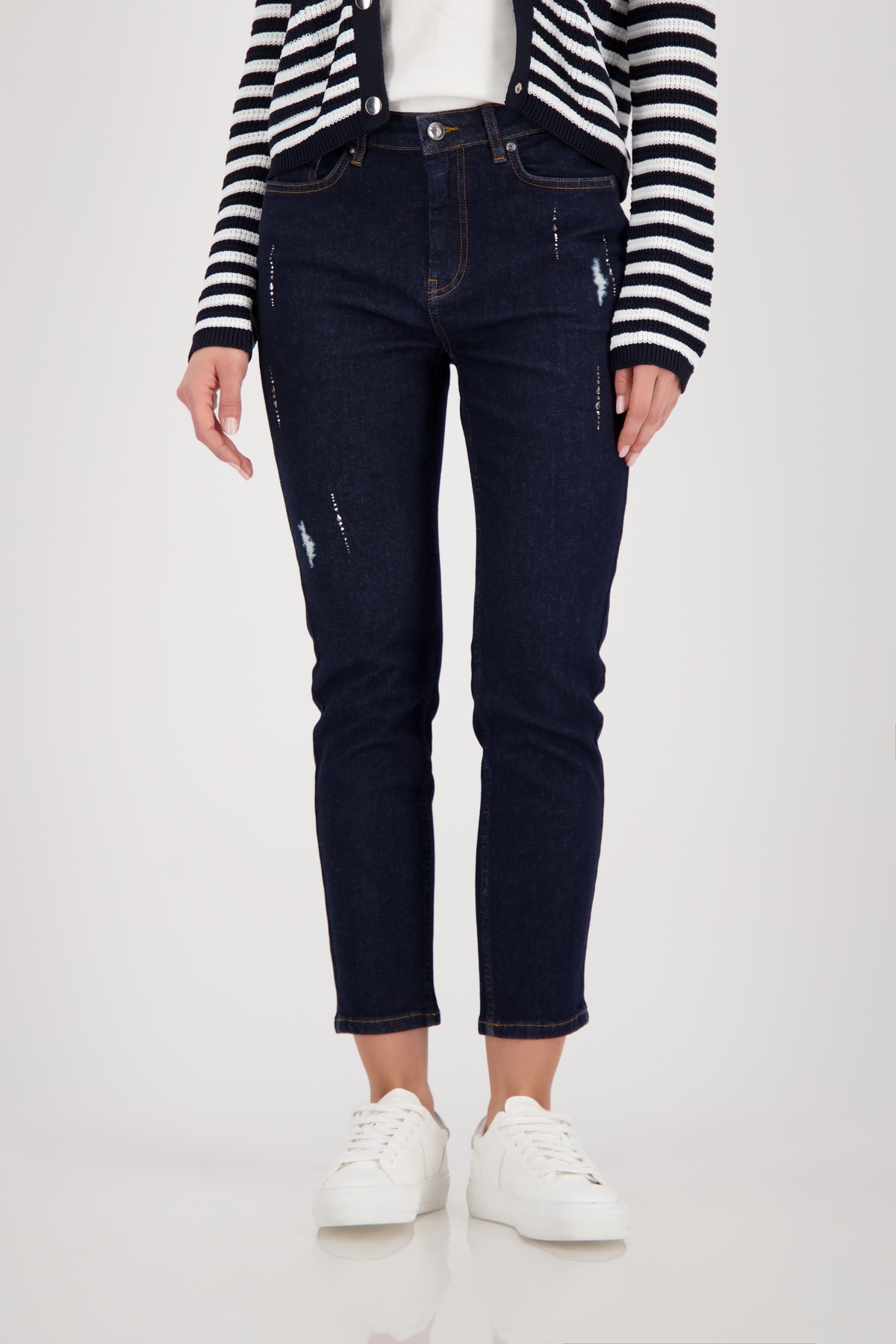 Monari 7/8-Jeans »Basic« mit strahlenden Strasssteinen, 5-Pocket-Form