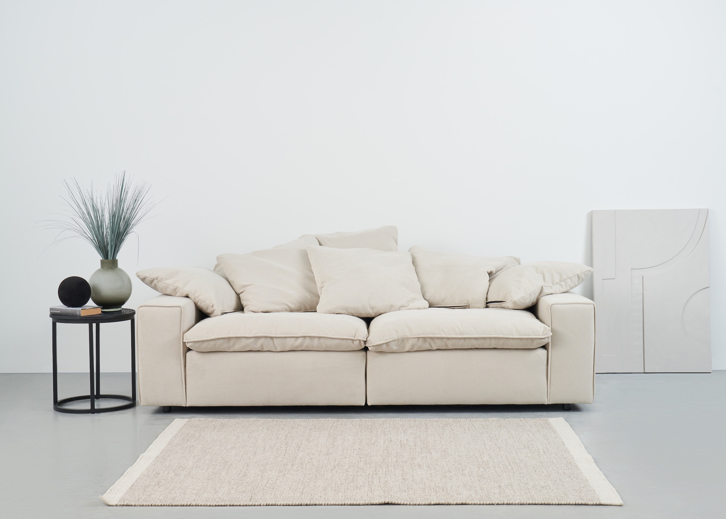 andas Big-Sofa »Venslev«, Lounge-Sofa, mit extra tiefer Sitzfläche und losen Kissen