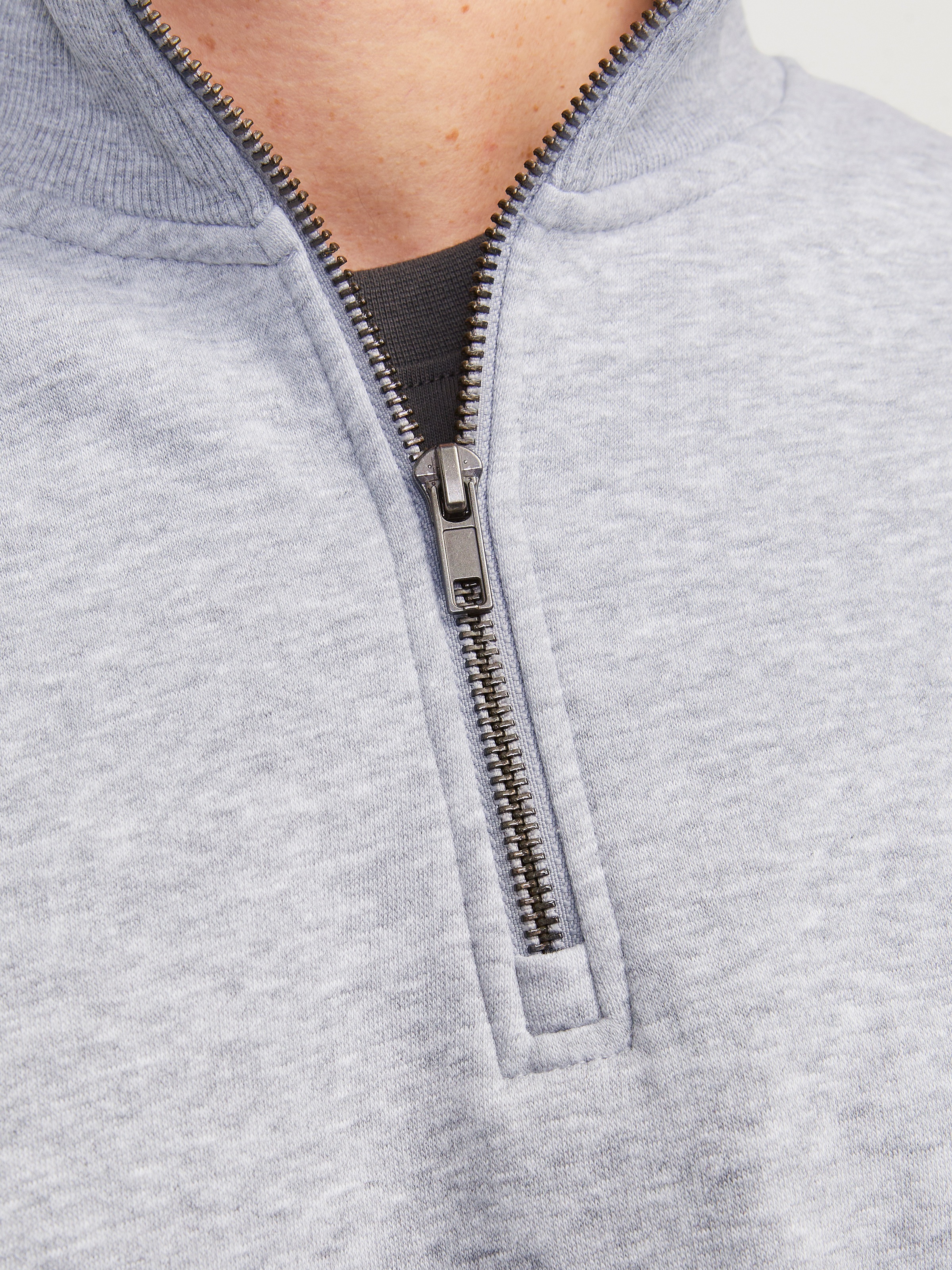 Jack & Jones Sweatshirt »JJEBRADLEY SWEAT HALF ZIP NOOS«, Materialmix, relaxed fit
