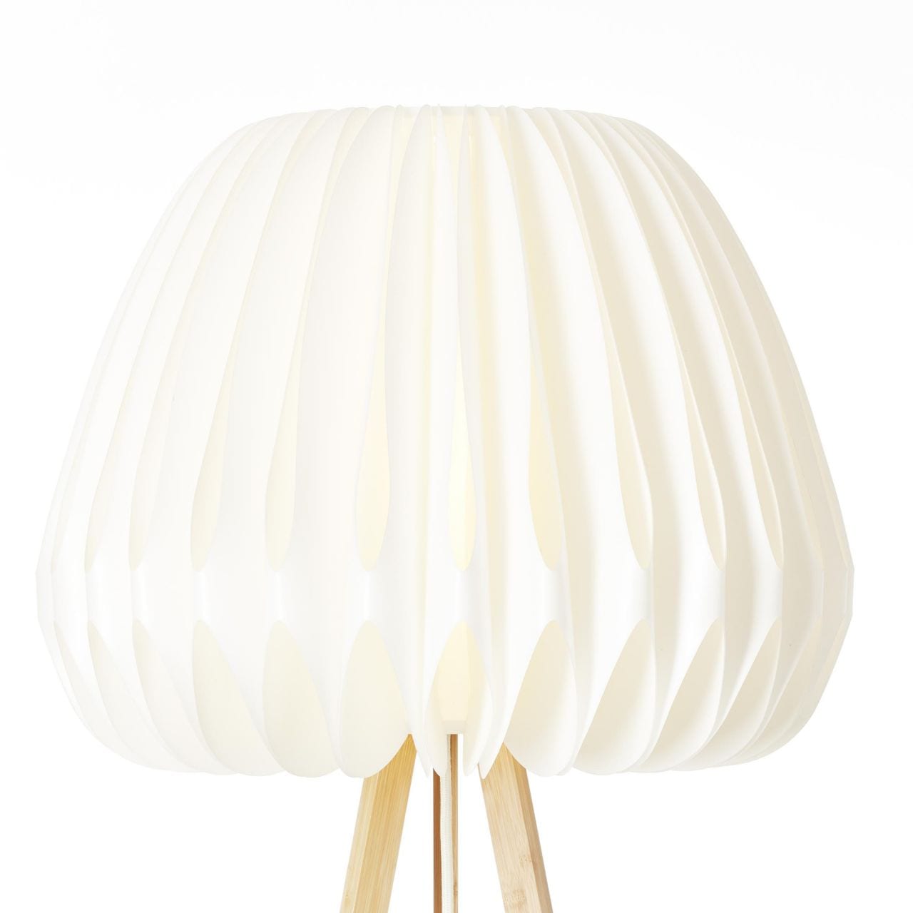 Brilliant Stehlampe »Inna«, 1 flammig-flammig, 155 cm Höhe, Ø 62 cm, E27, Bambus/Kunststoff, holz hell/weiß