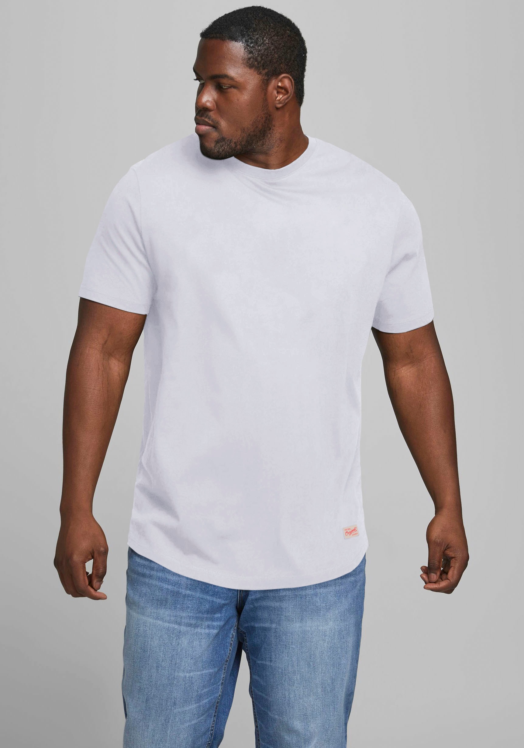 Jack & Jones PlusSize T-Shirt »NOA TEE«, mit abgerundetem Saum, bis Größe 6XL