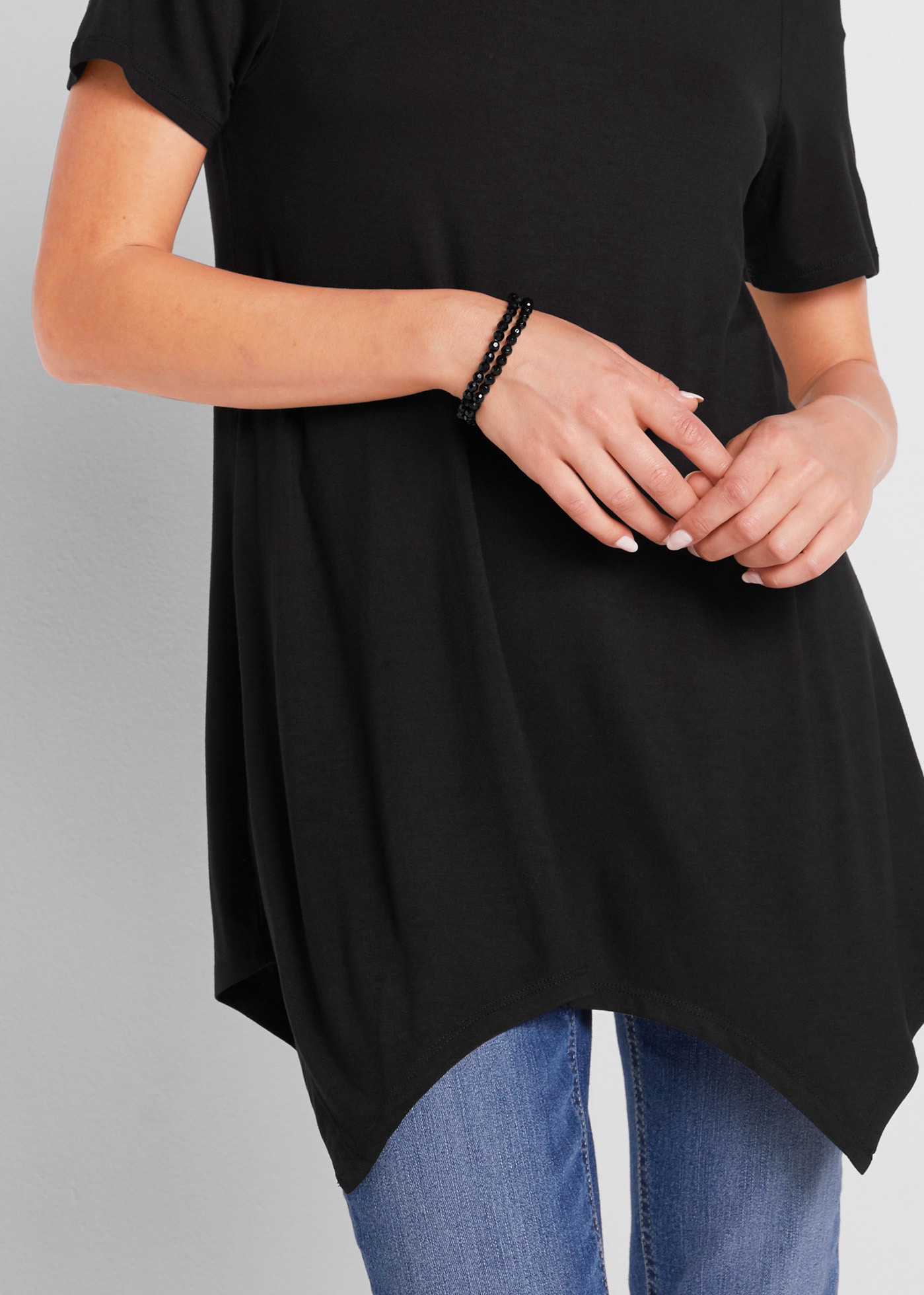 bonprix Longshirt »Zipfel Longshirt, kurzarm« Zipfel Longshirt, kurzarm