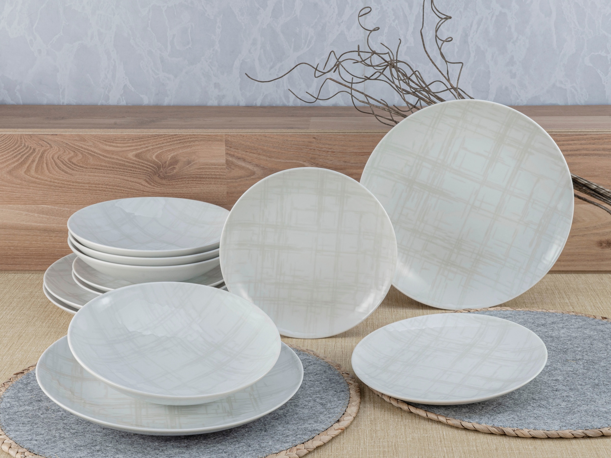 CreaTable Teller-Set »Geschirr-Set Home - Shabby Chic«, (Set, 12 tlg., Tafelservice für 4 Personen), Service, weiß, Used-/Vintage-Look, 12 Teile, für 4 Personen