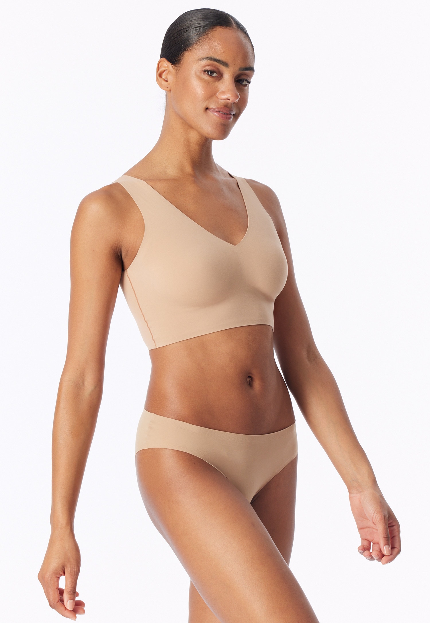 Schiesser Slip »Invisible Soft« mit moderner Form mit hohem Beinausschnitt