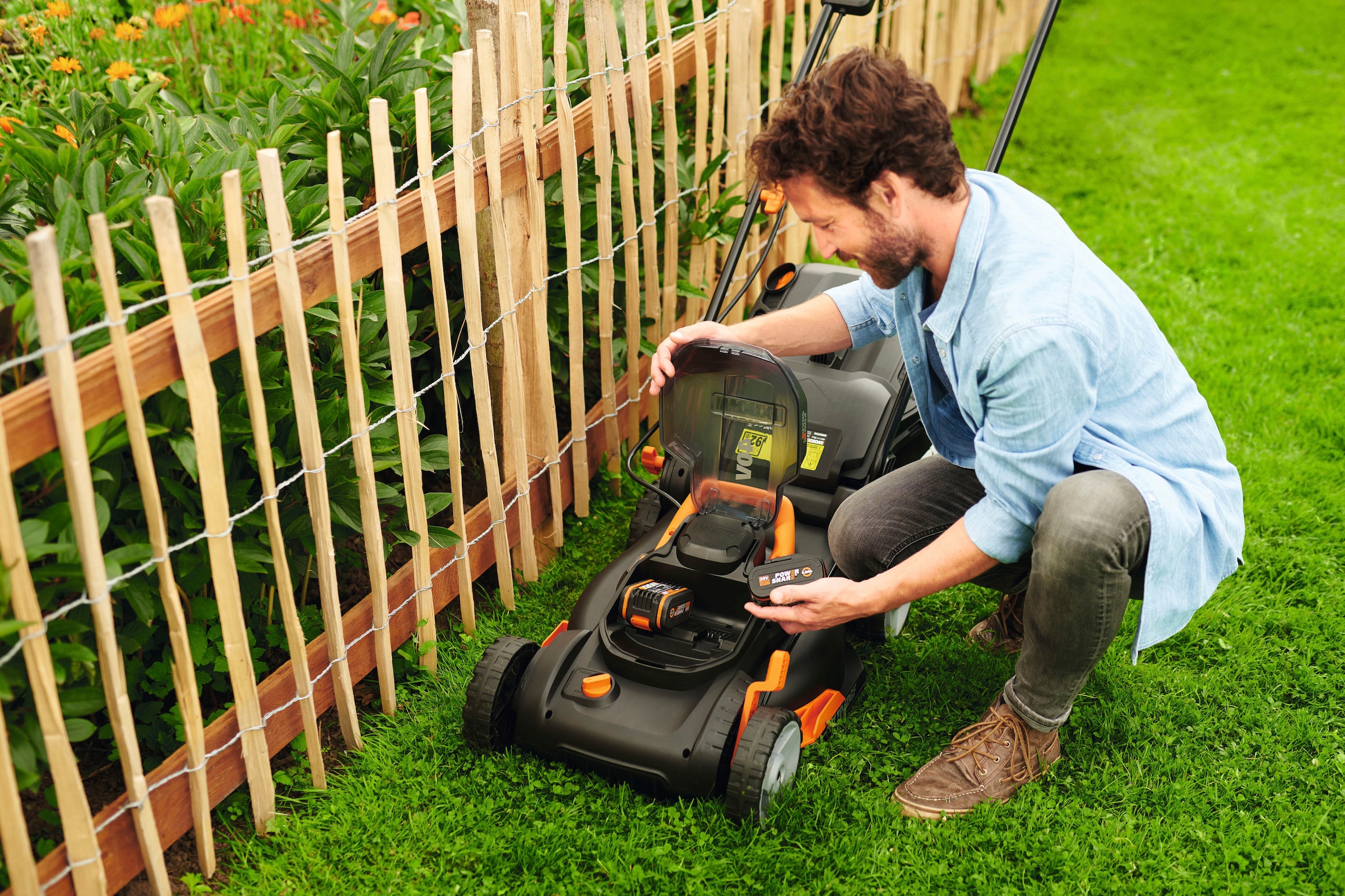 Worx Akkurasenmäher »WG743E«, (Set), 40V/ 2x4Ah 500m², 40cm/20-80mm, 45 Liter