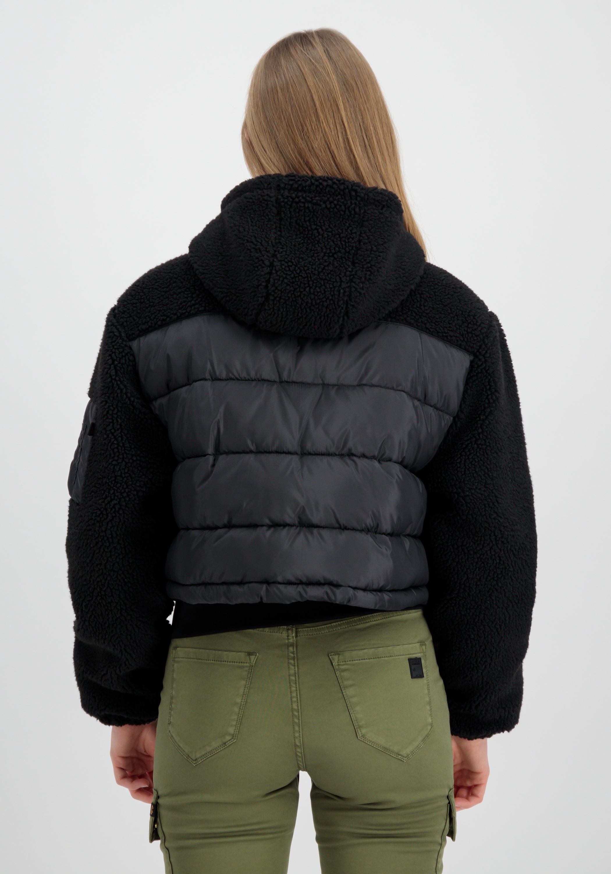 Alpha Industries Winterjacke »Alpha Industries Women - Cold Weather Jackets Teddy Puffer Women«