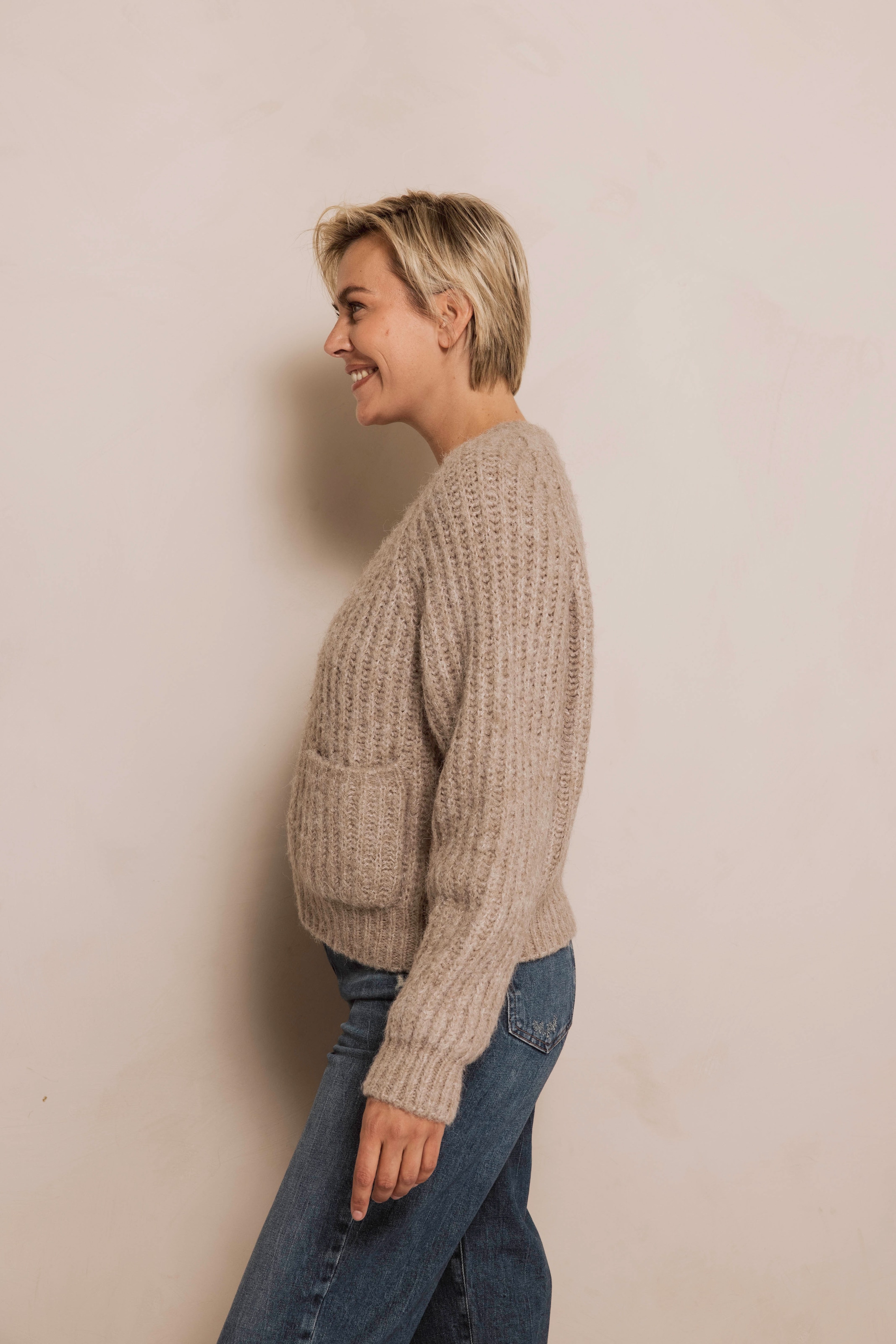 Zhrill Strickjacke »ZHCORINNA« mit Rippenstruktur, Reißverschluss vorn