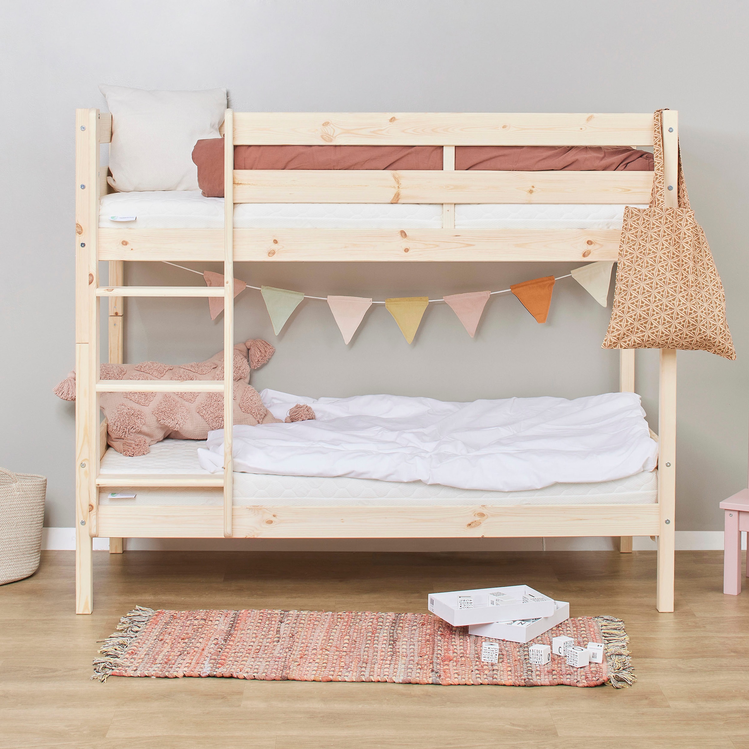 Hoppekids Etagenbett »ECO Comfort Kinderbett 90x200 oder 70x160 aus Massivholz in 4 Farben« TÜV, FSC und Nordisches Umweltzeichen – wahlweise mit Matratzen