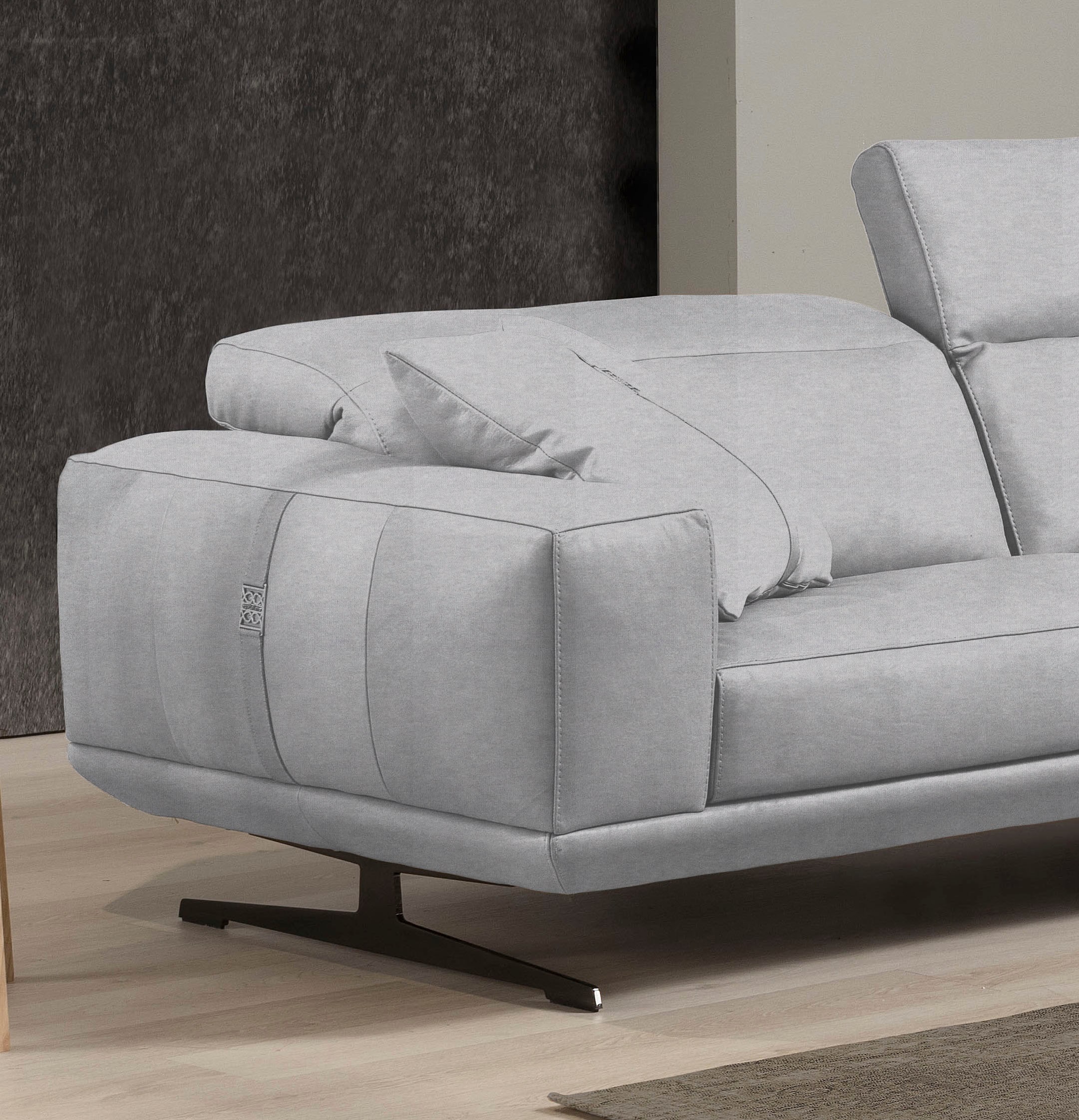 Egoitaliano 2,5-Sitzer »Gloria, super bequem und hochwertige Verarbeitung, edles Design«, beidseitig verstellbare Rückenelemente, mit Metallfüßen