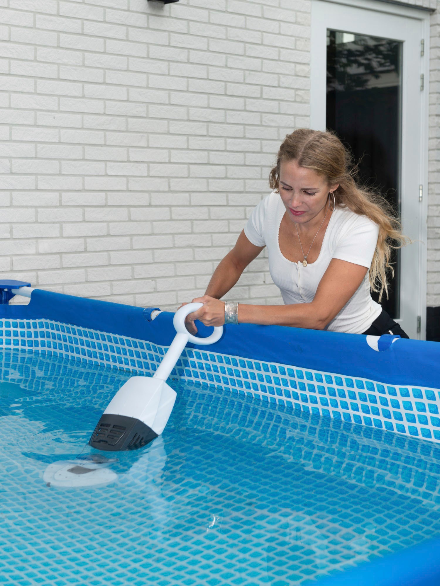 Infinite Spa Poolbodensauger »Pool & SPA Clean«, mit Akku 12,6V/2,6Ah und Teleskopstiel