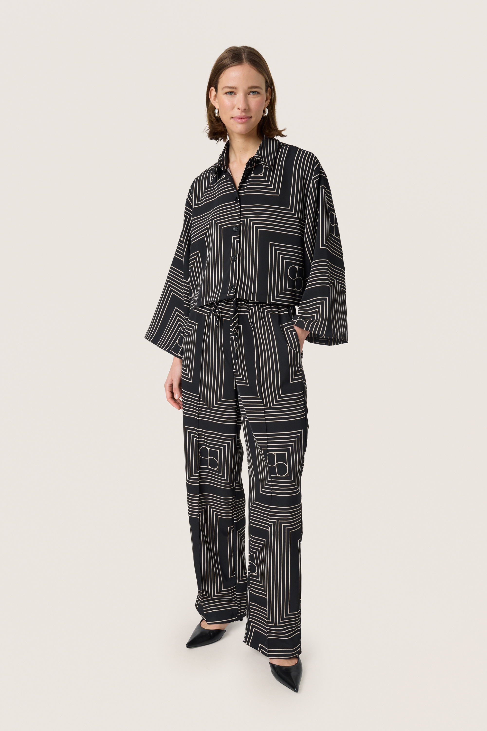 SOAKED IN LUXURY Stoffhose »Casual Hose SLTopaz«