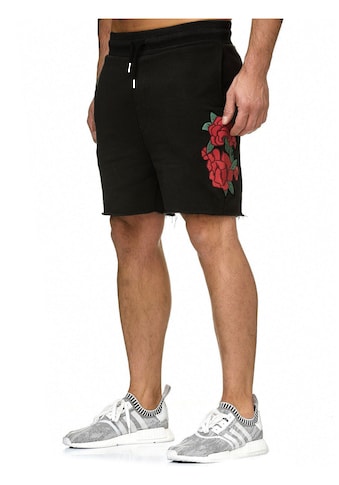 RedBridge Shorts »Anaheim«, mit Rosen-Motiv kaufen