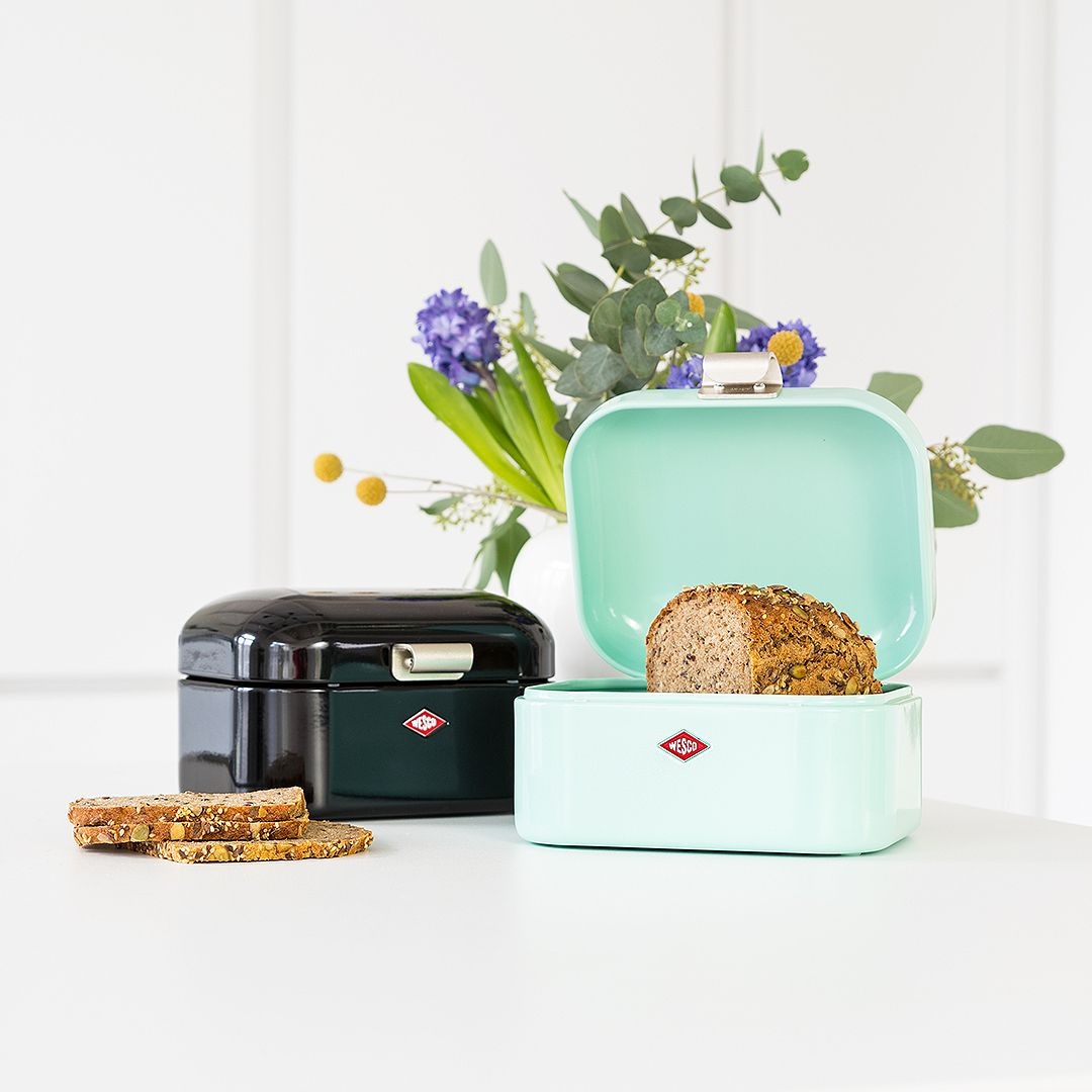 WESCO Brotkasten »Mini Grandy«, (1 tlg.), Metallscharniere, Gummistopper, Lüftungsloch / Griff, 2 L