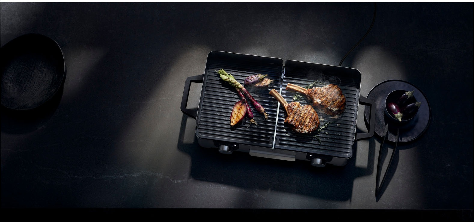 WMF Tischgrill »Lono Master Grill, getrennt regulierte Platten, variable Temperaturen«, 2400 W, outdoorgeeignet, Wind-/Spritzschutz, spülmaschinengeeignete Teile