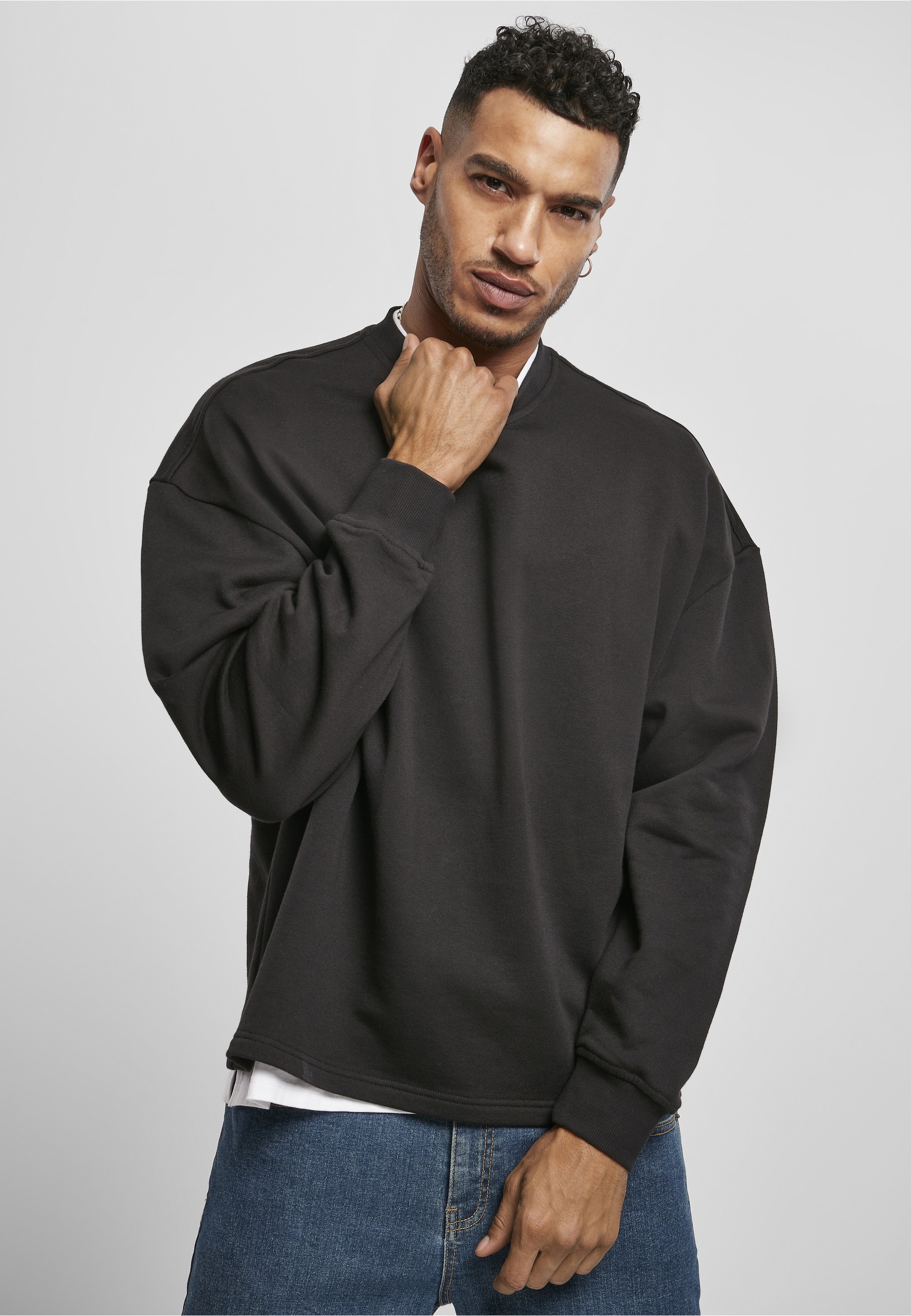 URBAN CLASSICS Sweatshirt »Urban Classics Herren Organic Oversized Boxy Crew«, 1 Stk.
