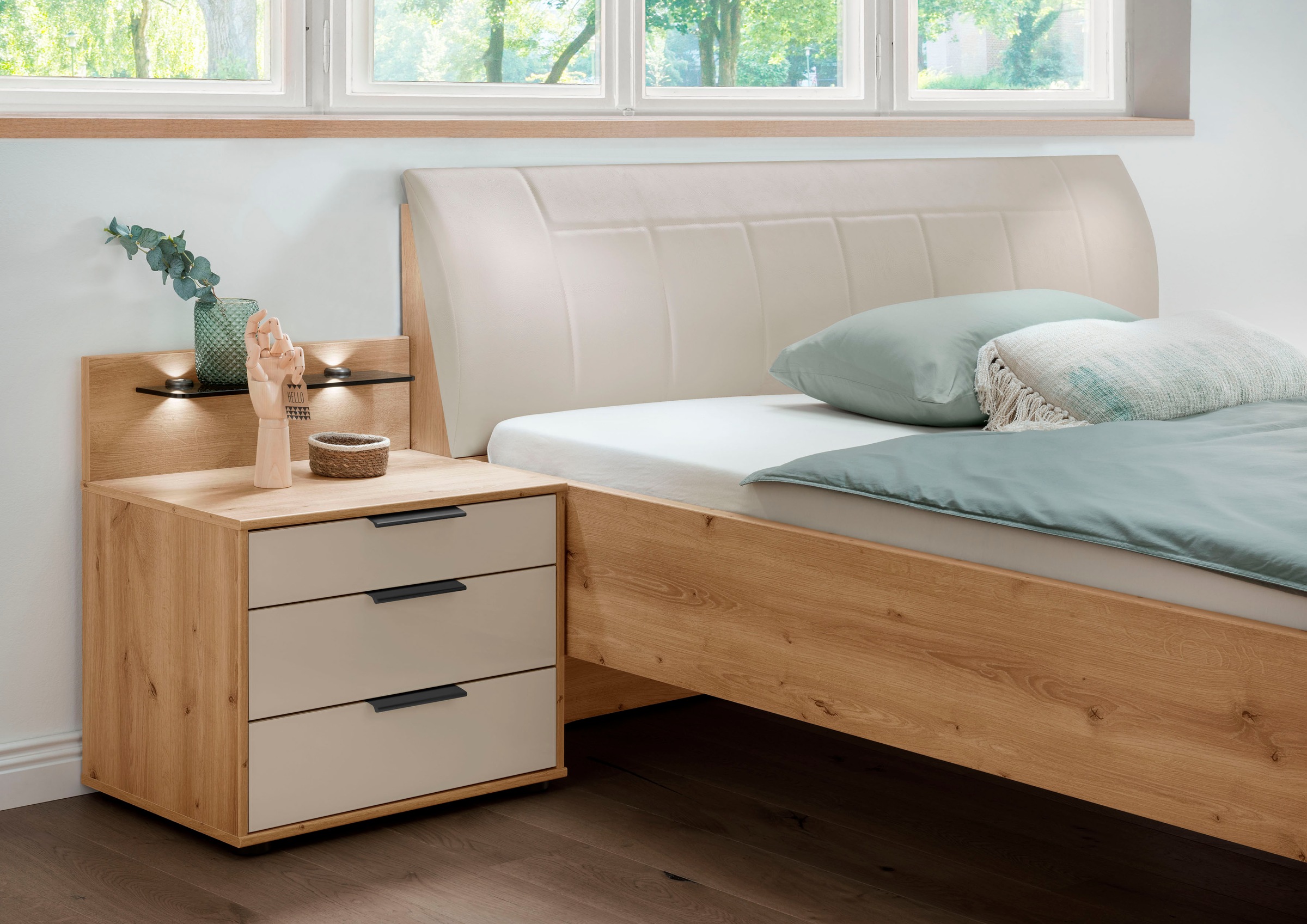 WIEMANN Futonbett »Monaco, Bettgestell, Bettrahmen, komfortables Polsterkopfteil«, (4-fache Liegehöhenverstellung, MADE IN GERMANY), Polsterkopfteil aus Kunstleder, verschiedene Größen, in Komforthöhe