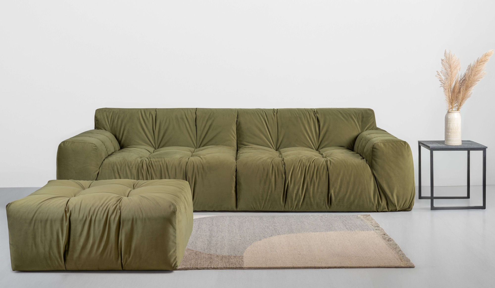 INOSIGN Polsterhocker »Calmara, weicher Lounge-Sitzkomfort«, bodentief, Samt oder Chenille, mit Knopfsteppung