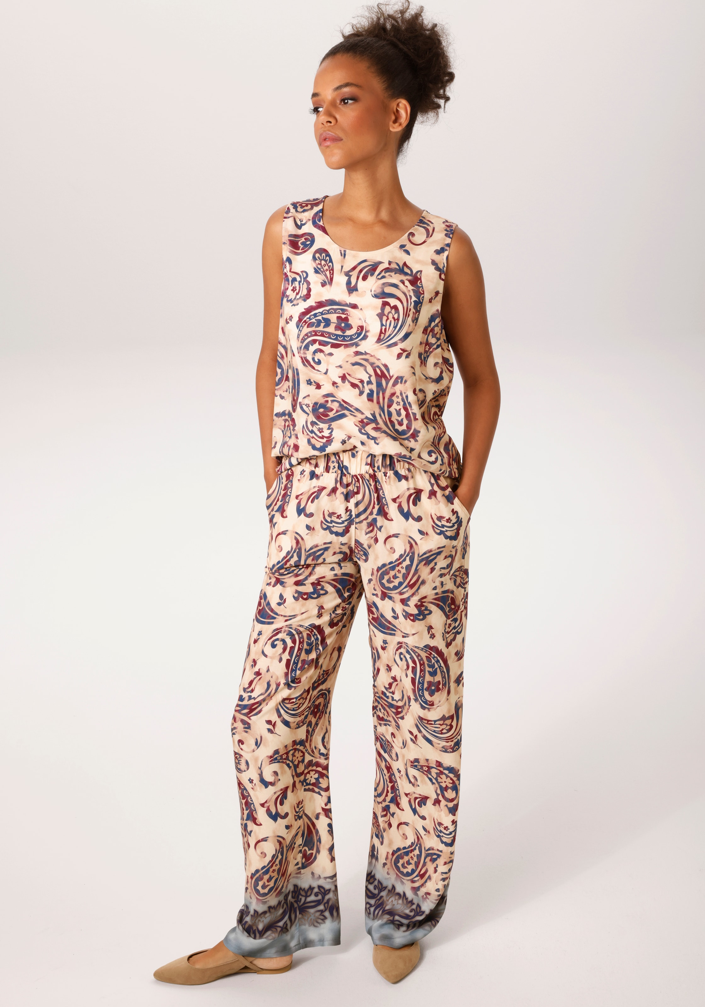 Aniston CASUAL Schlupfhose  mit trendigem Paisley-Druck und Bordüre am Saum