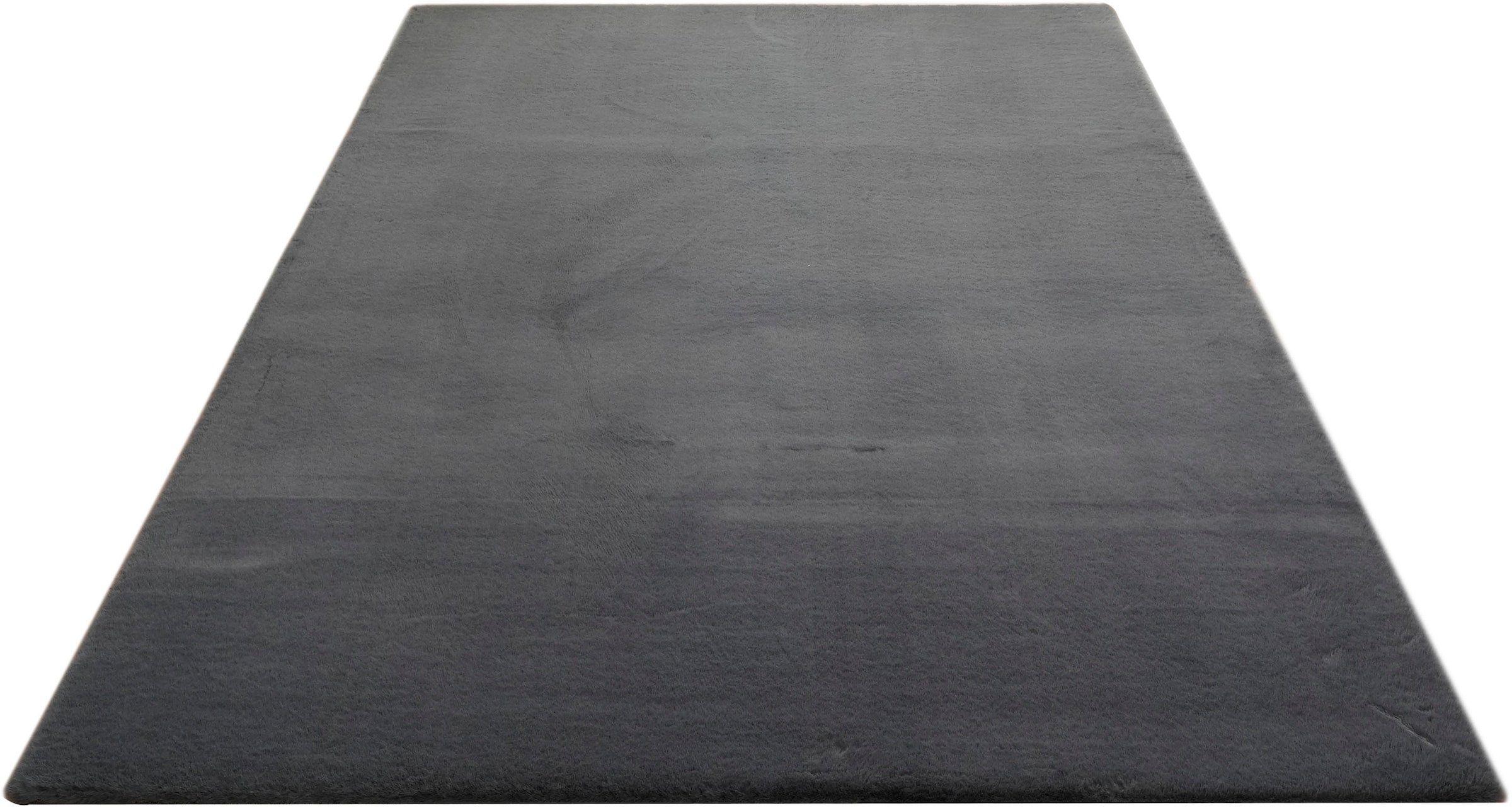 Bruno Banani Fellteppich »Rabbit 2, Kunstfell Teppich, Modern«, rechteckig, 25 mm Höhe, Kaninchenfell-Haptik, sehr weich, Wohnzimmer, Schlafzimmer, Esszimmer