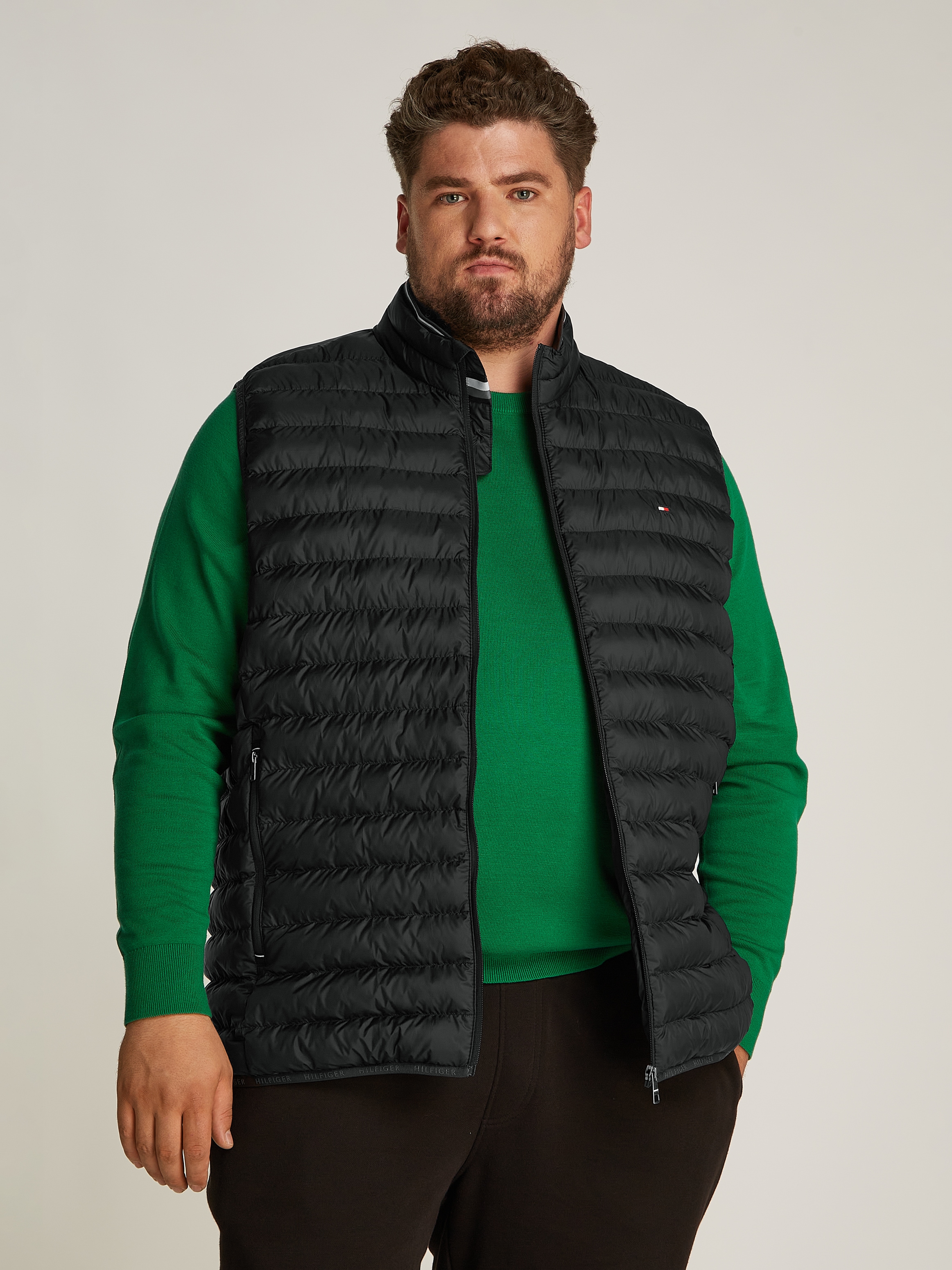 TOMMY HILFIGER Big & Tall Steppweste »Bt-Packable Recycled Vest-B«, in Großen Größen, mit Logostickerei in...