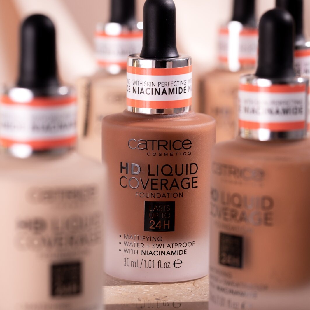 Catrice Foundation »HD Liquid Coverage Foundation«