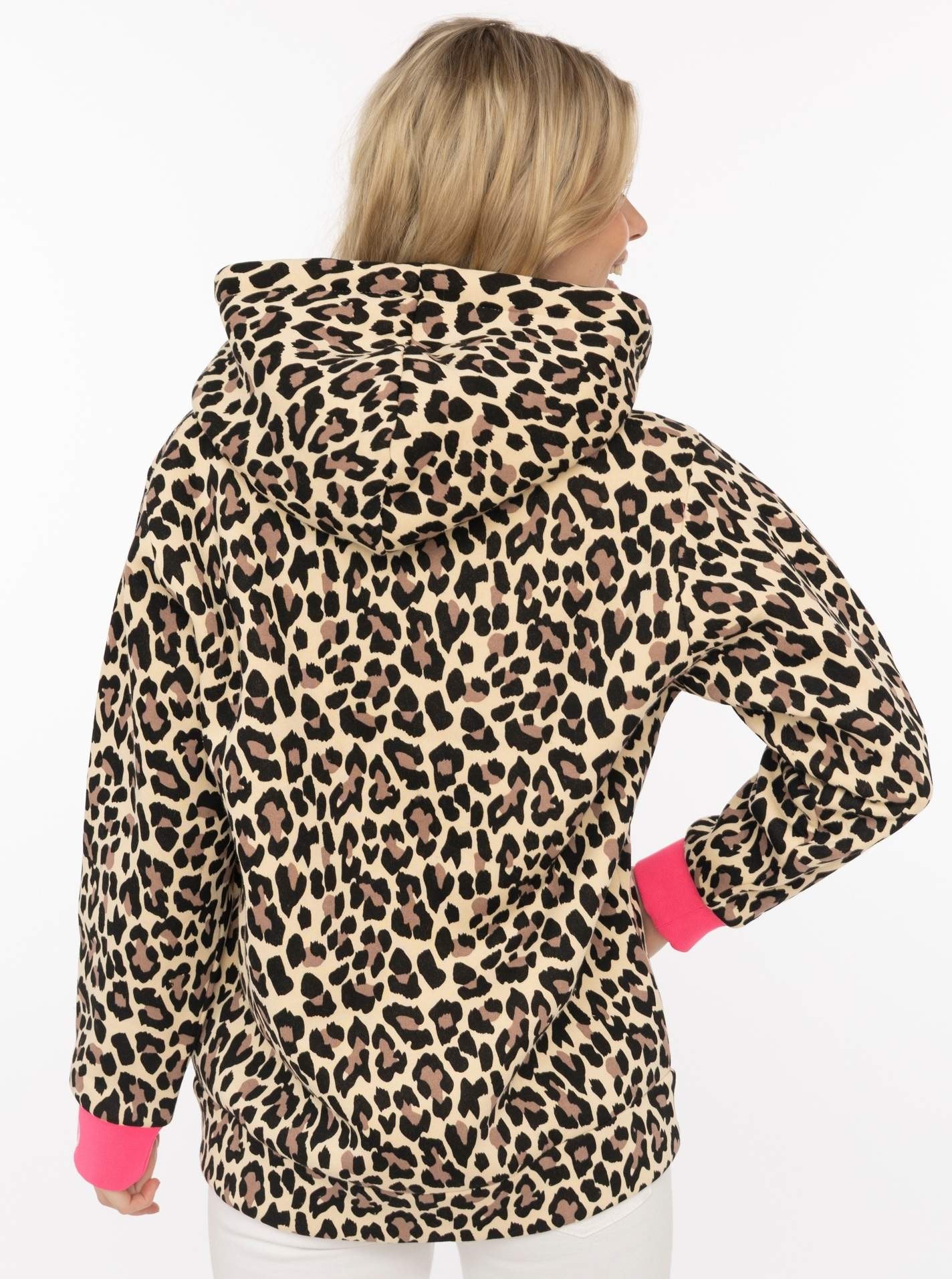 Zwillingsherz Kapuzensweatjacke »"WILD WILD"« Leomuster, Kapuze mit Kordel, Bündchen mit WILD Print, Zipper