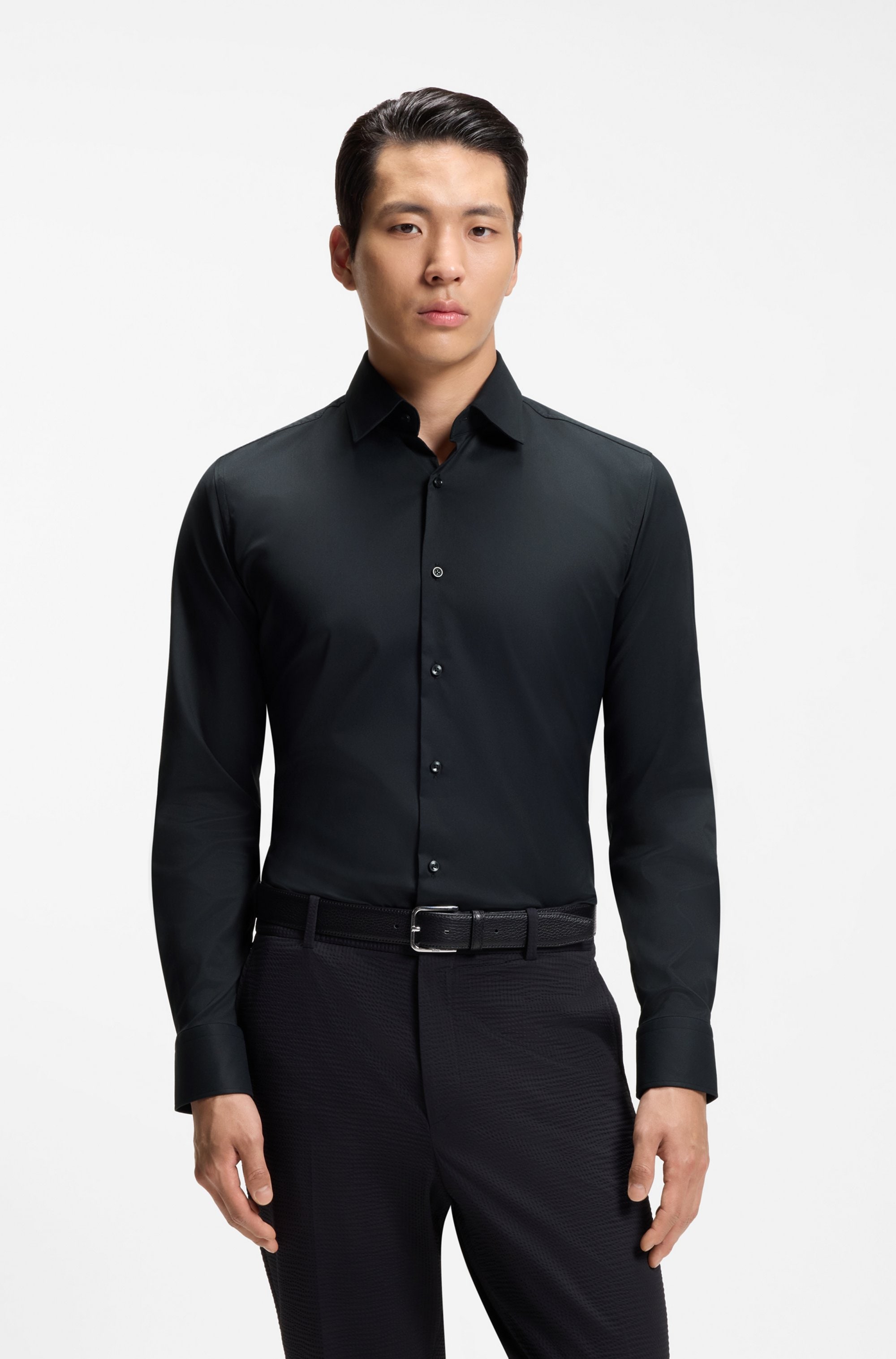 BOSS Businesshemd »HANK« Slim-Fit, aus funktionalem Stretch-Twill, Kentkragen