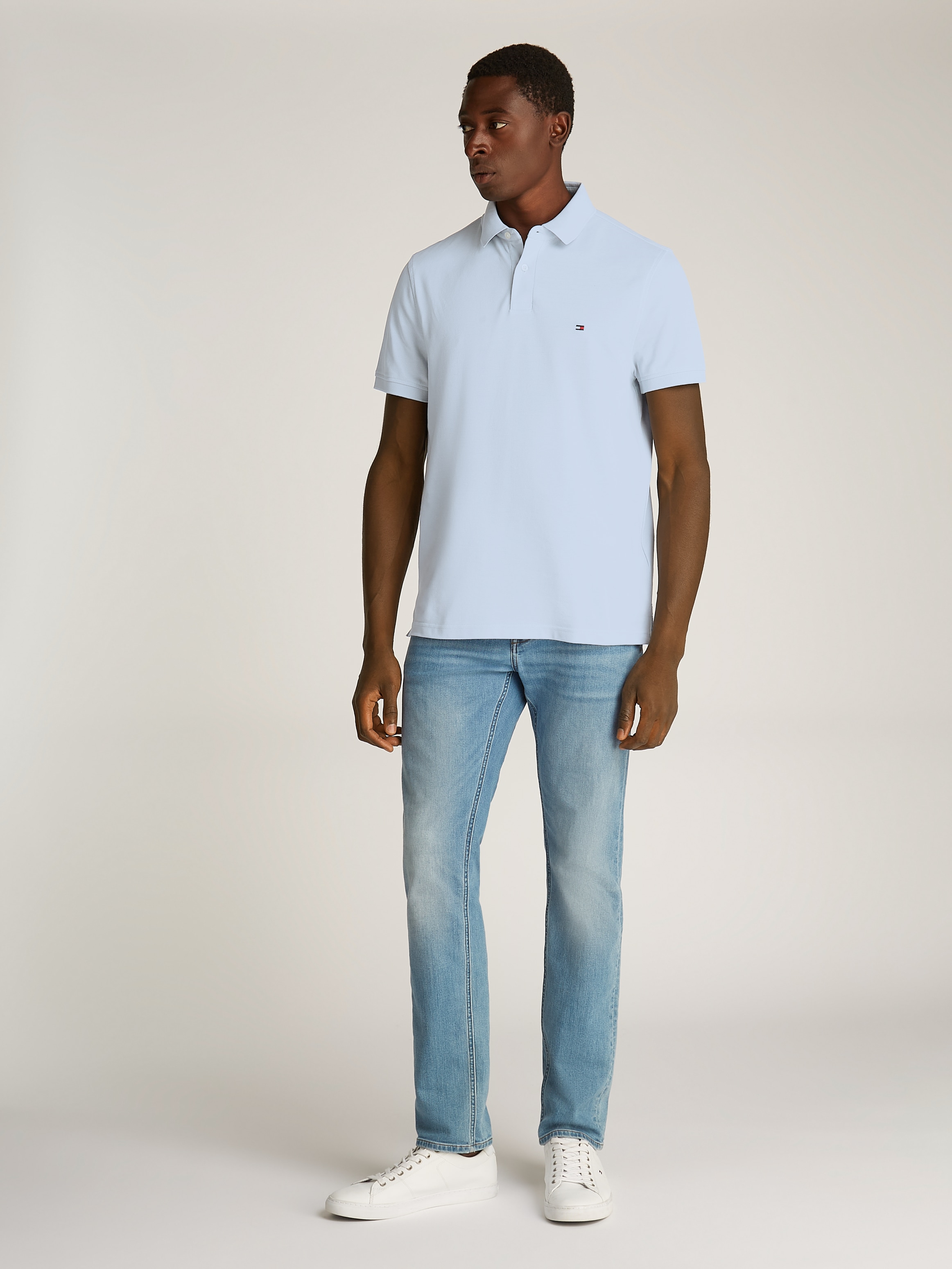 Tommy Hilfiger Poloshirt »1985 REGULAR POLO mit Kontraststreifen und Knopfleiste«, unifarben, sportlich, regular fit, Baumwollmix, Polokragen