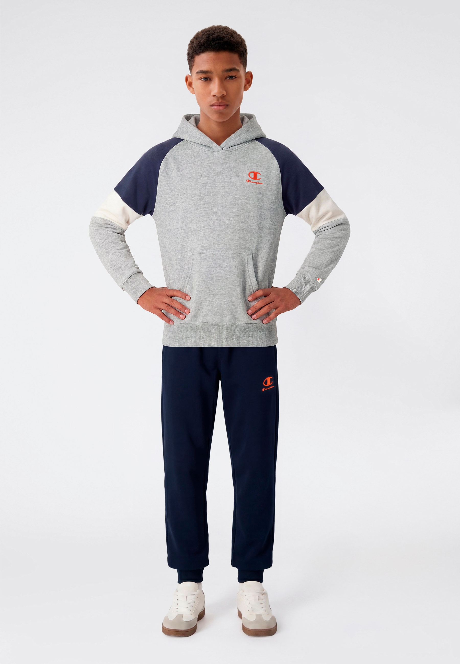 Champion Kapuzensweatshirt »SPORTWEAR HOODIE Standard Fit«
