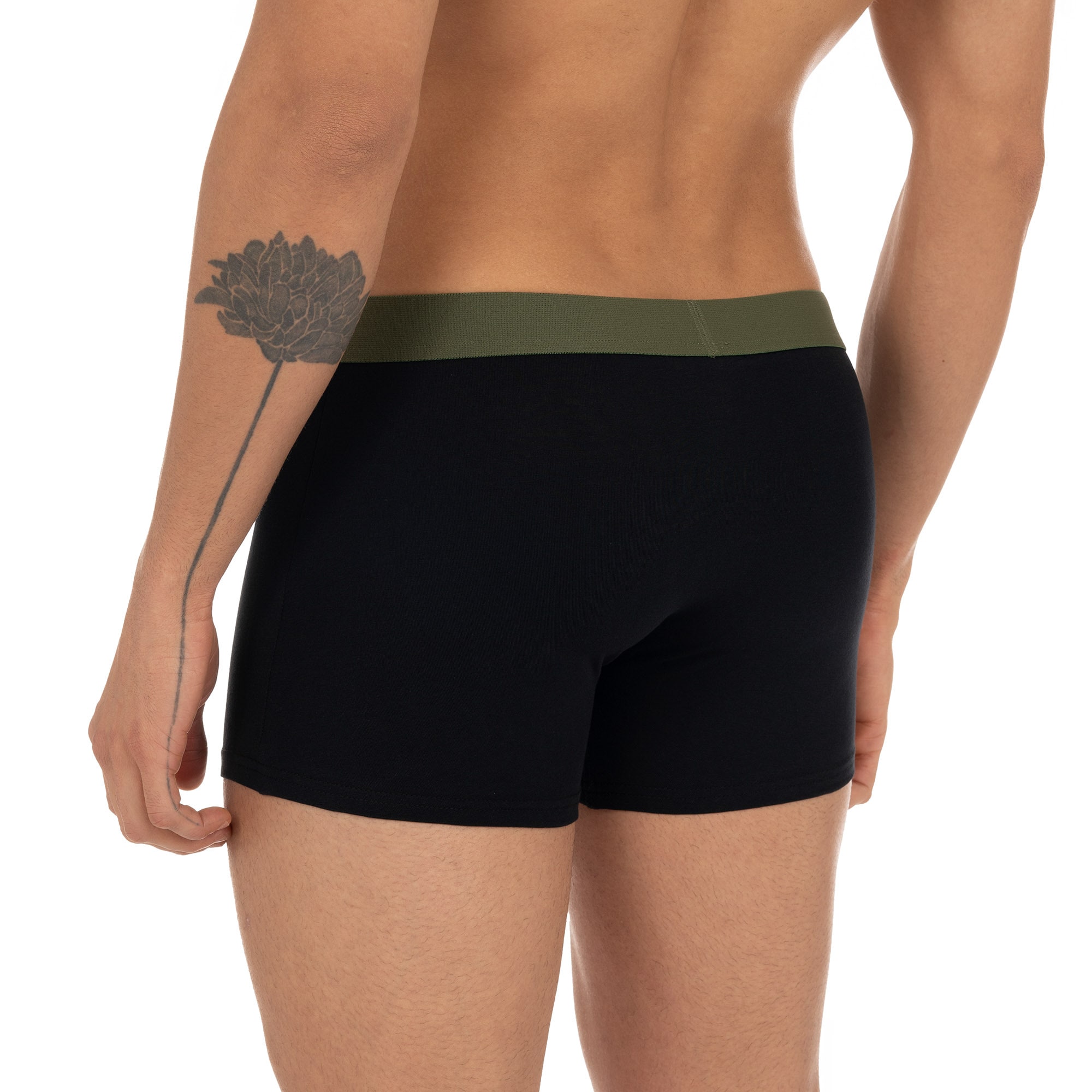 Bruno Banani Boxershorts »FLOWING«, (2er Pack), mit kontrastfarbenem Bündchen