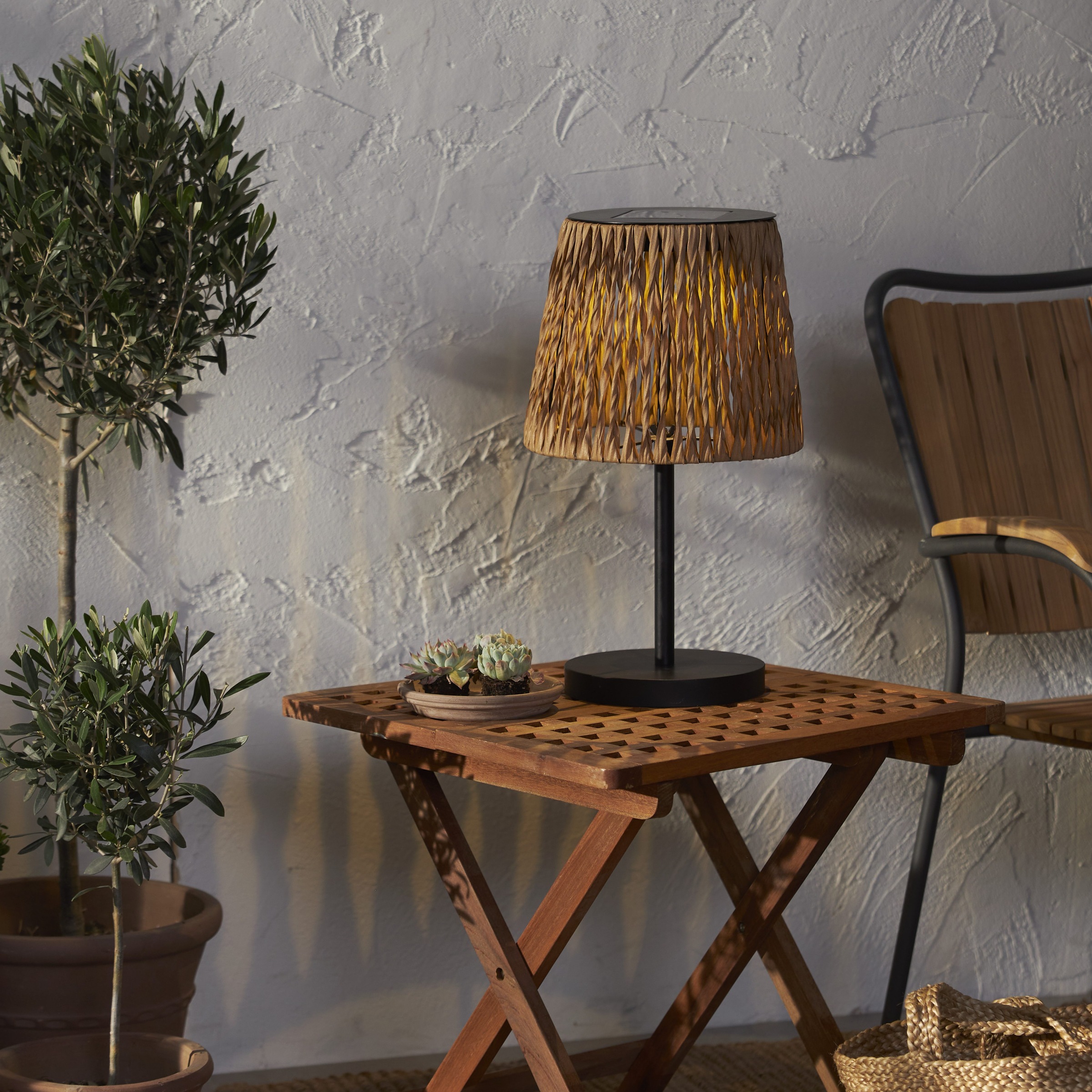 Parforce Traditional Hunting LED Solarleuchte »Solarlampe Cesta« LED-Board 1 Stk. Warmweiß Dämmerungssensor, synthetische Rattan-Optik