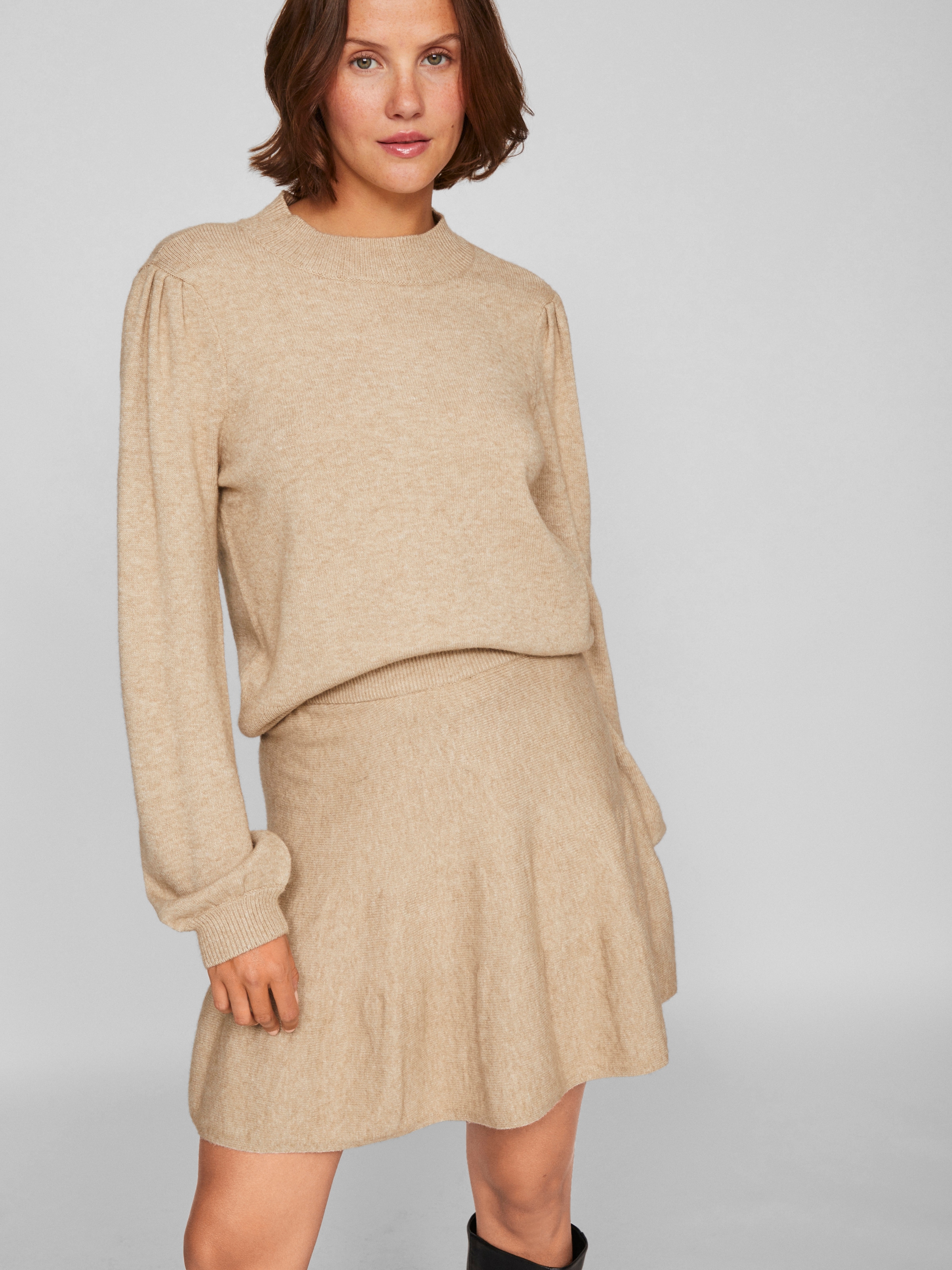 Vila Rundhalspullover »VIRIL TURTLE-NK BALLOON L/S TOP - NOOS« Materialmix, regular fit