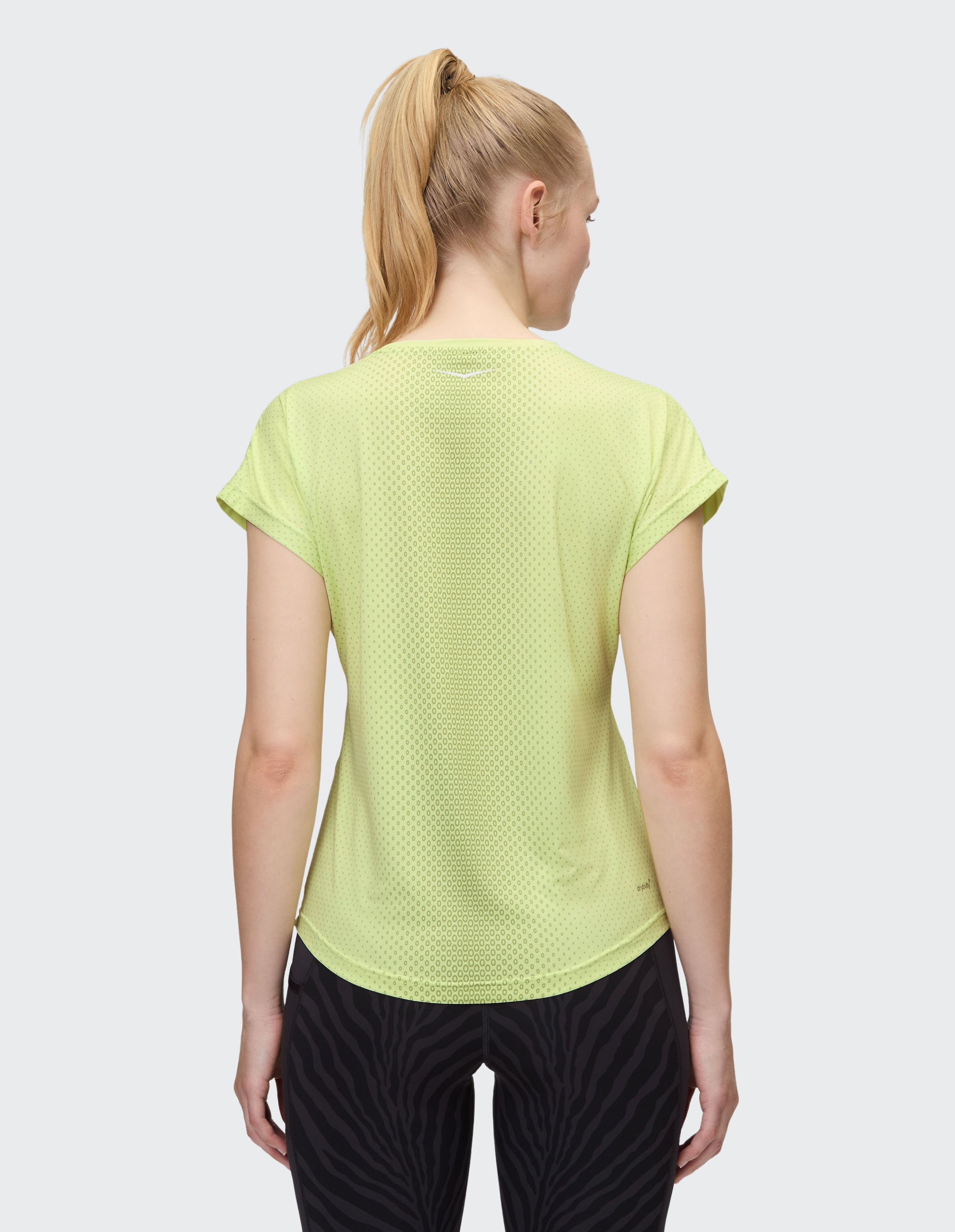 Venice Beach T-Shirt »T-Shirt BERKELEY« sportliche Passform, für aktive Freizeitgestaltung