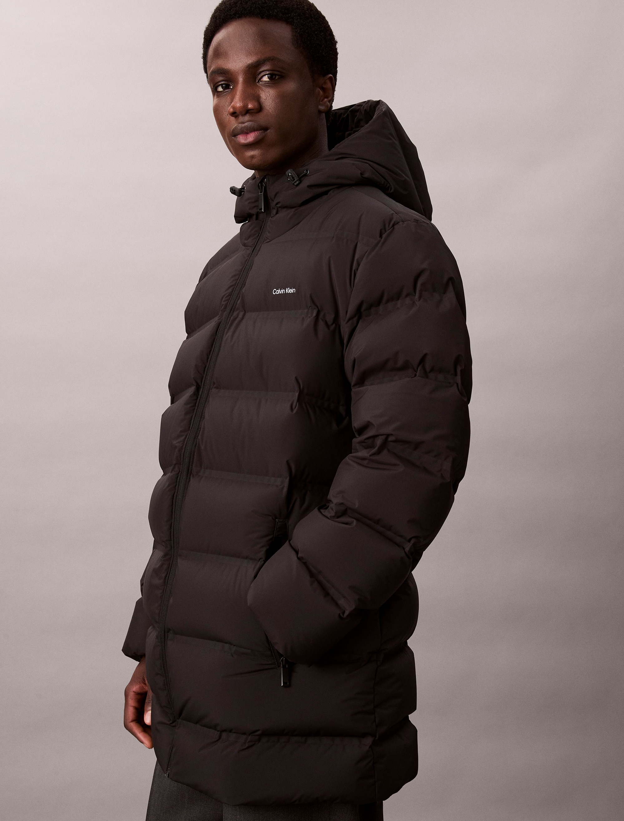 Calvin Klein Steppmantel »LS BONDED CHNNLD LONG HOODED PUF«, Mit Rundhalsausschnitt, regular fit