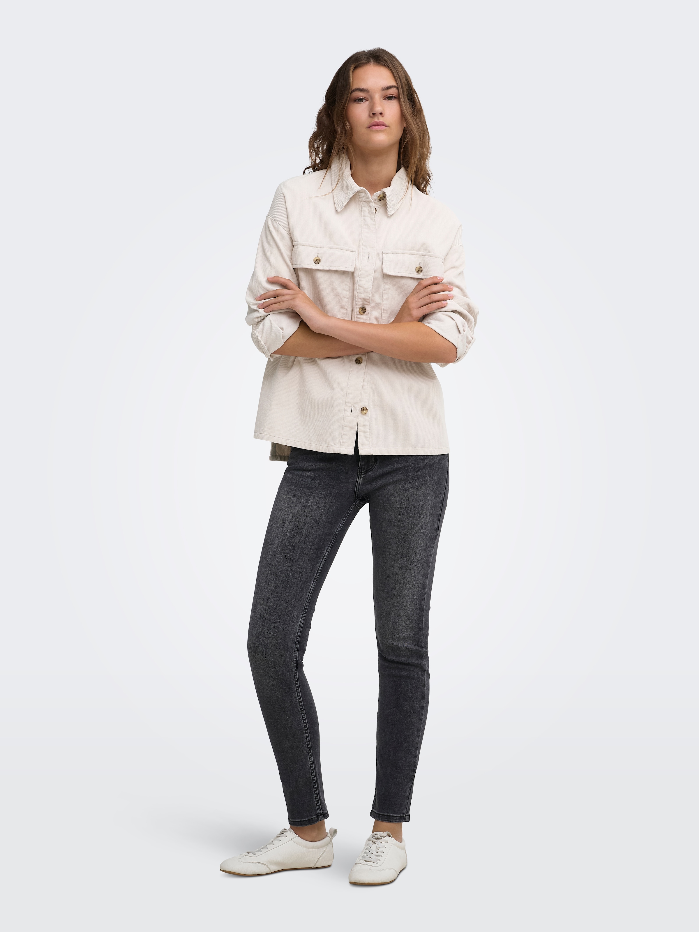 ONLY Hemdbluse »ONLMOXIE L/S CORD SLIT SHACKET CC PNT« Baumwolle, Feincord, oversize