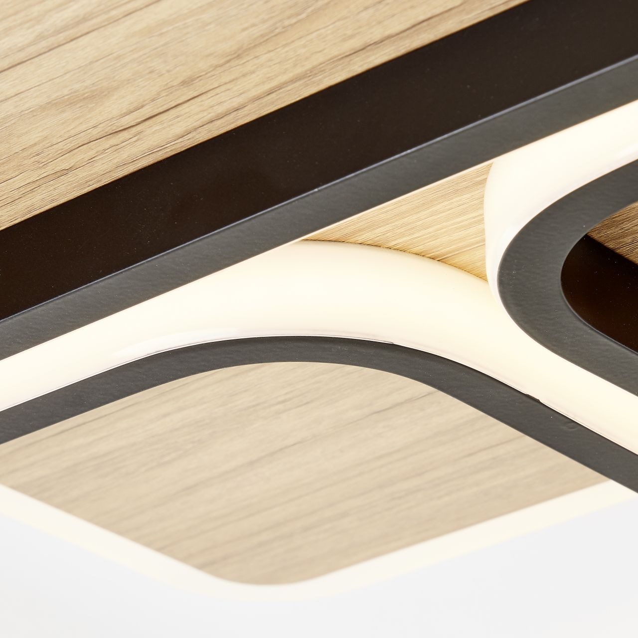 Brilliant Deckenleuchte »Dennet«, 1 flammig, 3 Stufen dimmbar - 62x62cm - 6000 Lumen, 3000 Kelvin, warmweiß