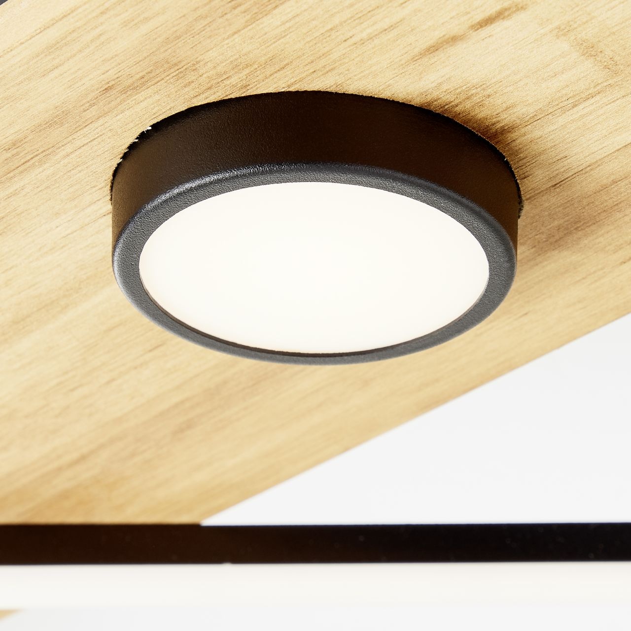 Brilliant Deckenleuchte »Woodbridge«, 1 flammig, 3 Stufen über Wandschalter dimmbar 71x35cm - 3100 Lumen 3000 Kelvin