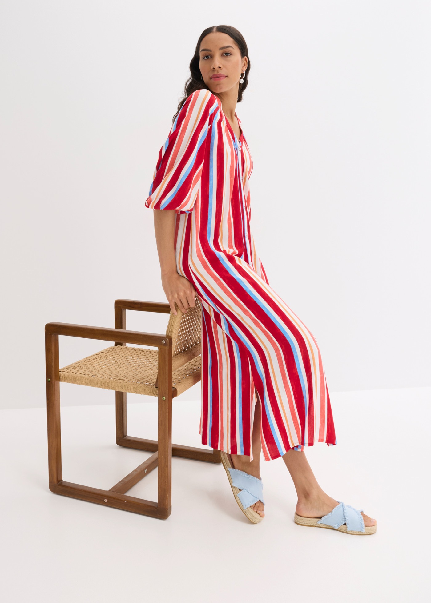 bonprix Tunikakleid aus Viskose, mit Knopfleiste, Loose Fit, gestreift