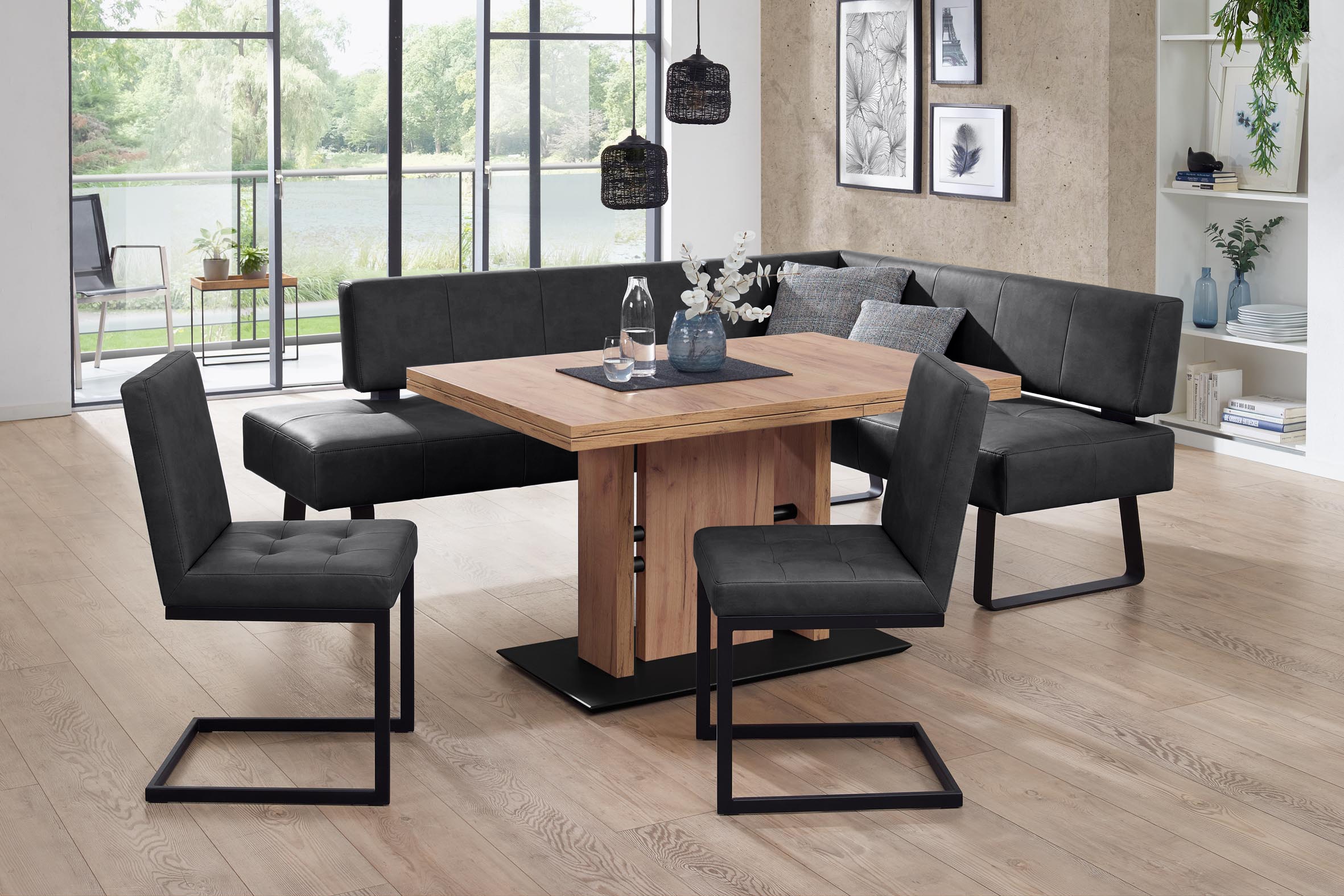 K+W Komfort & Wohnen Essgruppe »Spider II« 4 Stk. tlg. langer Schenkel wahweise in 2 Breiten, 2 Freischwinger, 1 Tisch