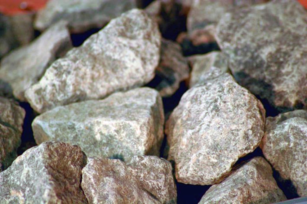 Karibu Saunaofen, mit Steinen
