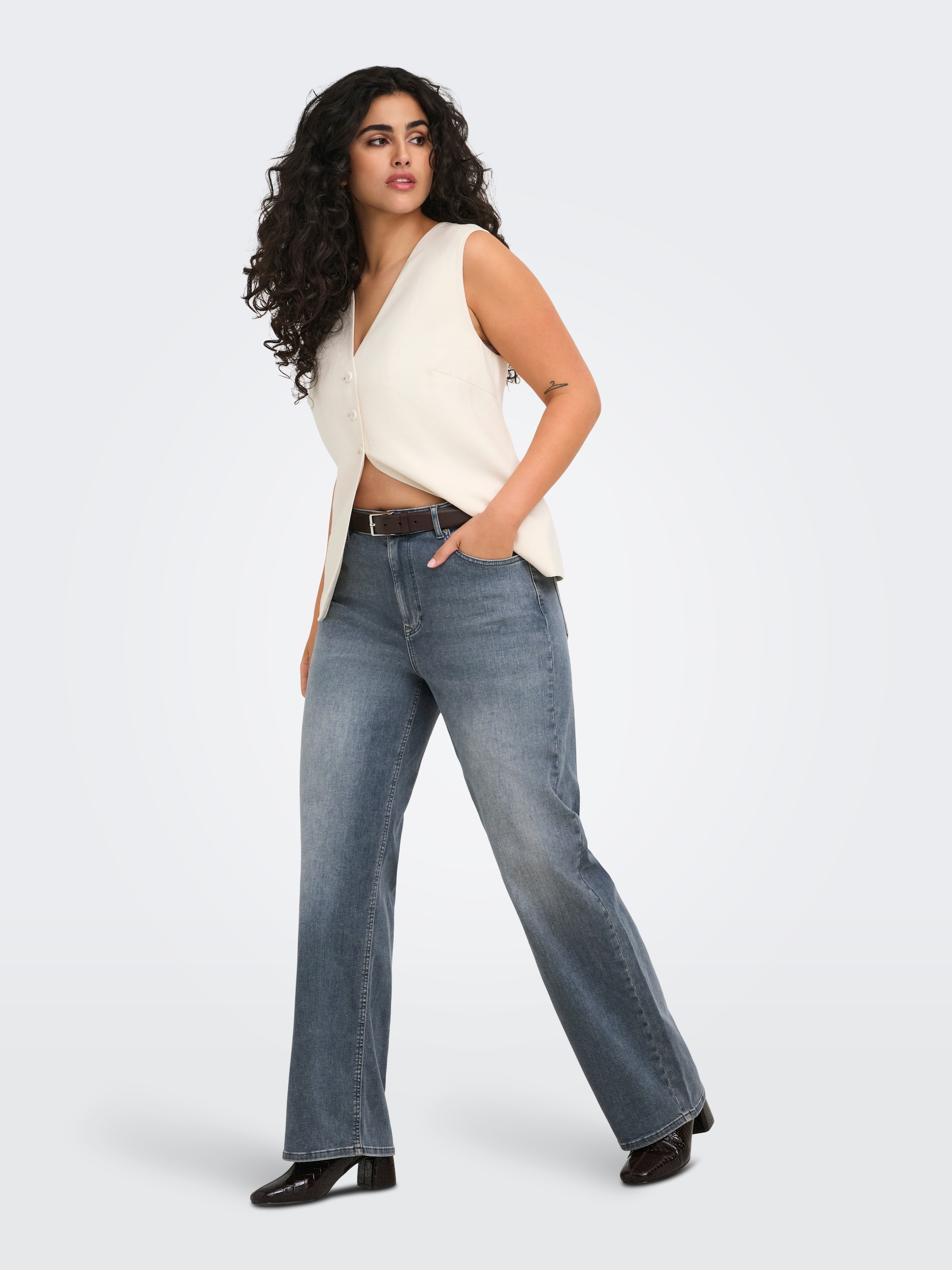 ONLY CARMAKOMA High-waist-Jeans »CARWILLY WIDE HW REA2602 DNM NOOS« Baumwollmischung, High Waist