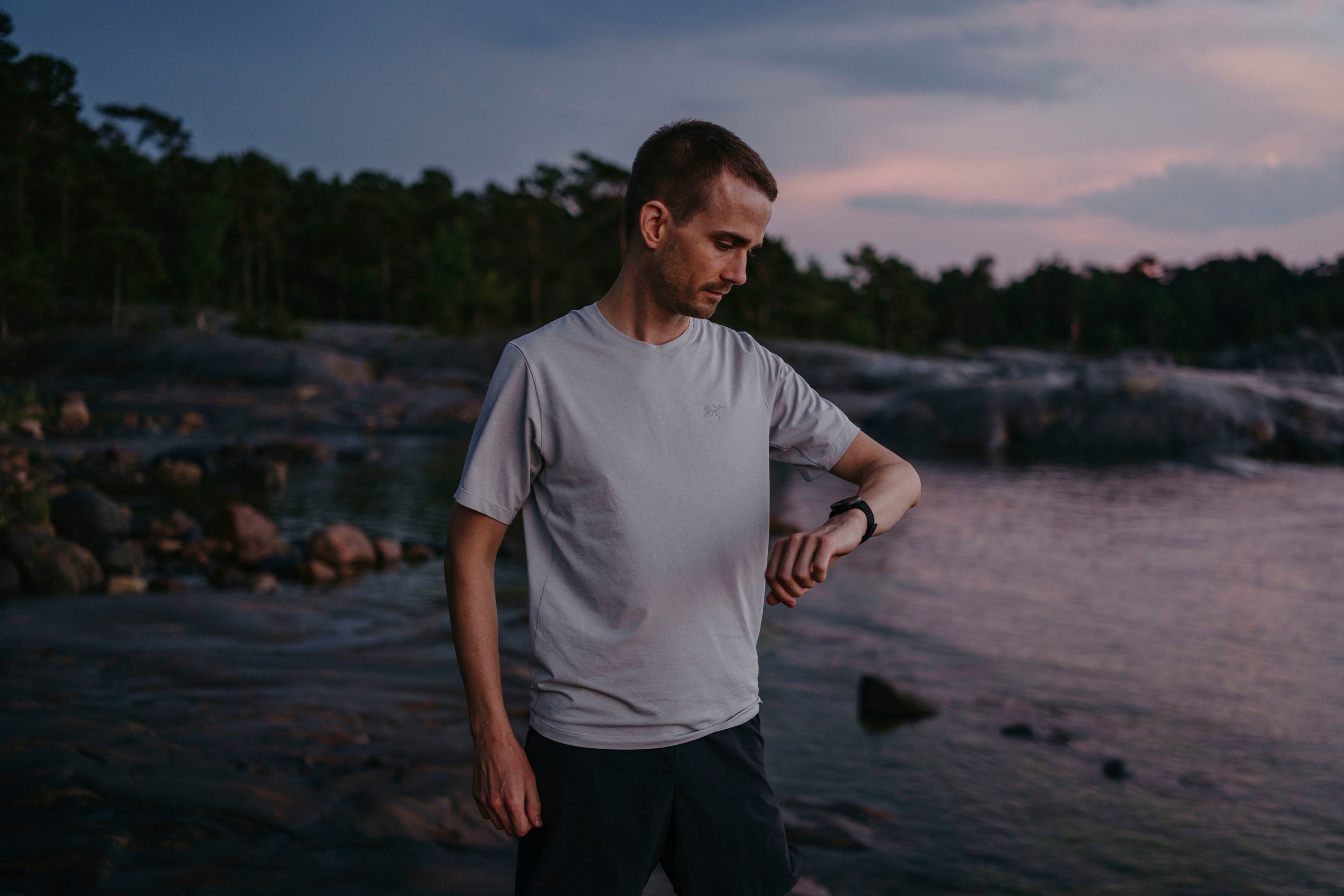 Suunto Smartwatch »9 Peak Pro«, (3,04 cm / 1,2 Zoll),)