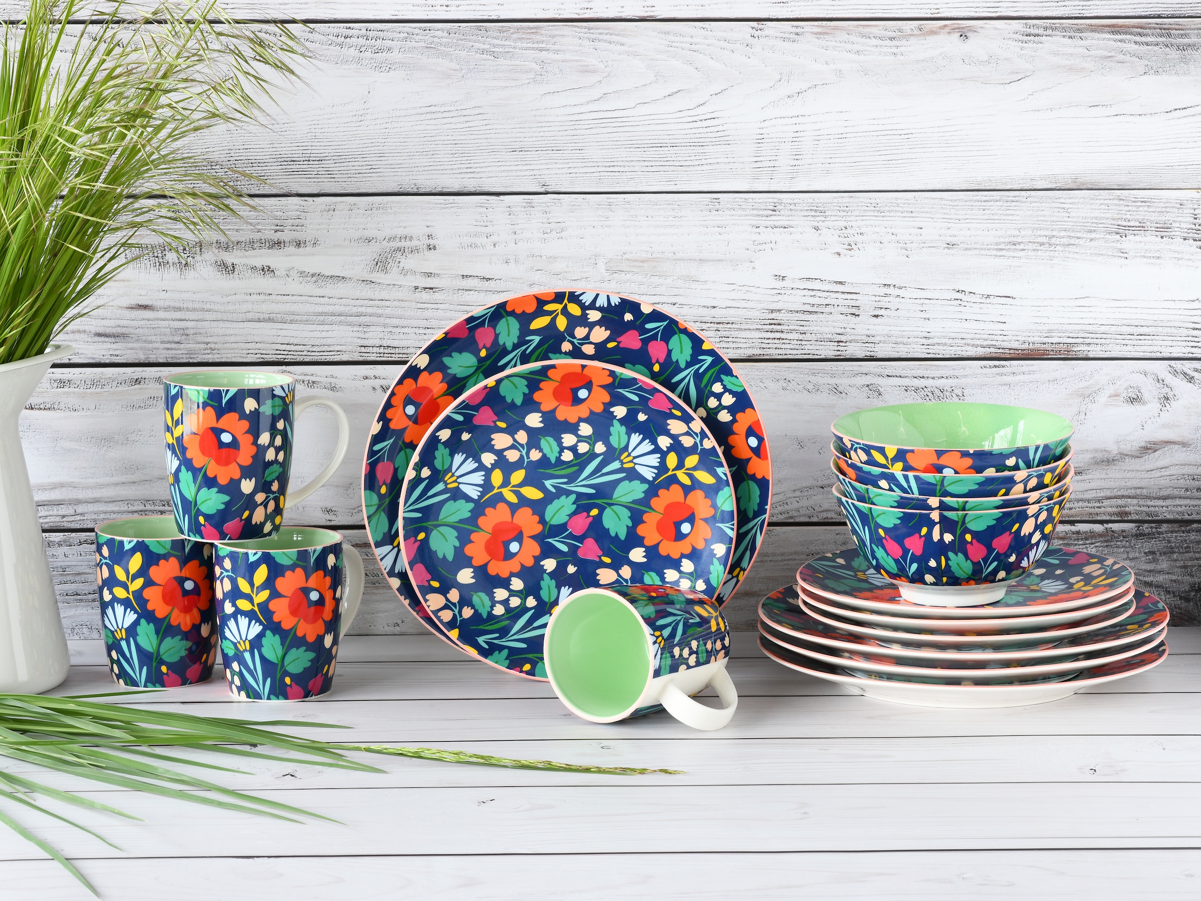 CreaTable Kombiservice »Folklore Blau, Kombi-Service 16 tlg«, (Set, 16 tlg.), Blumenmotive