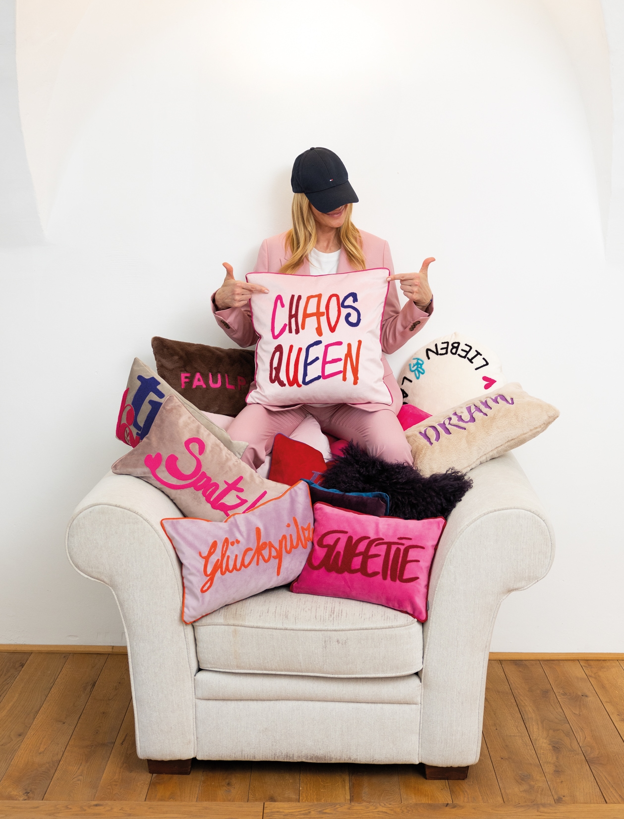 PAD Dekokissen »LETTERS« farbige Keder, mit Schriftzug, verschiedene Größen