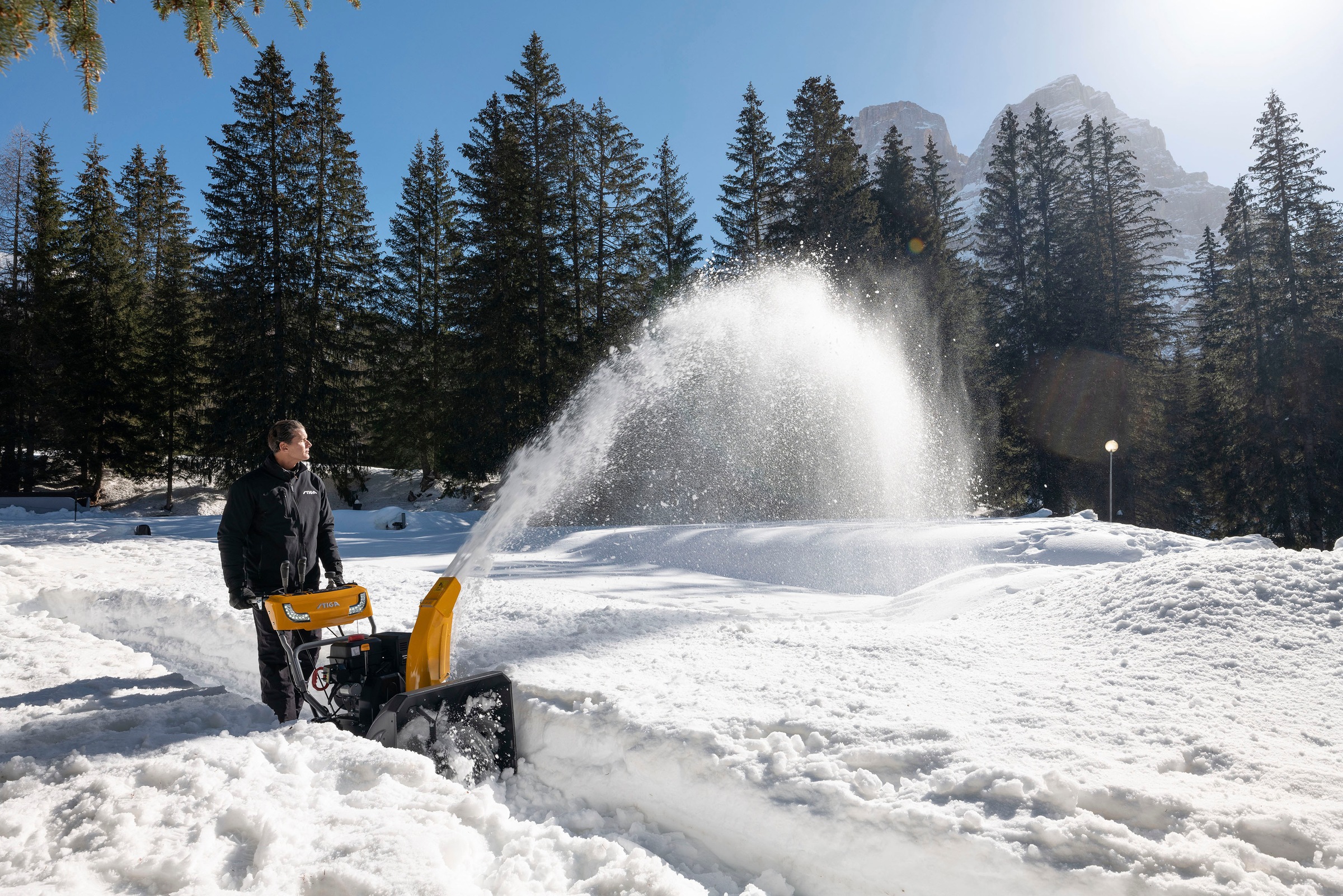 STIGA GARDEN Benzin-Schneefräse »ST 5262 P«, Elektrostart