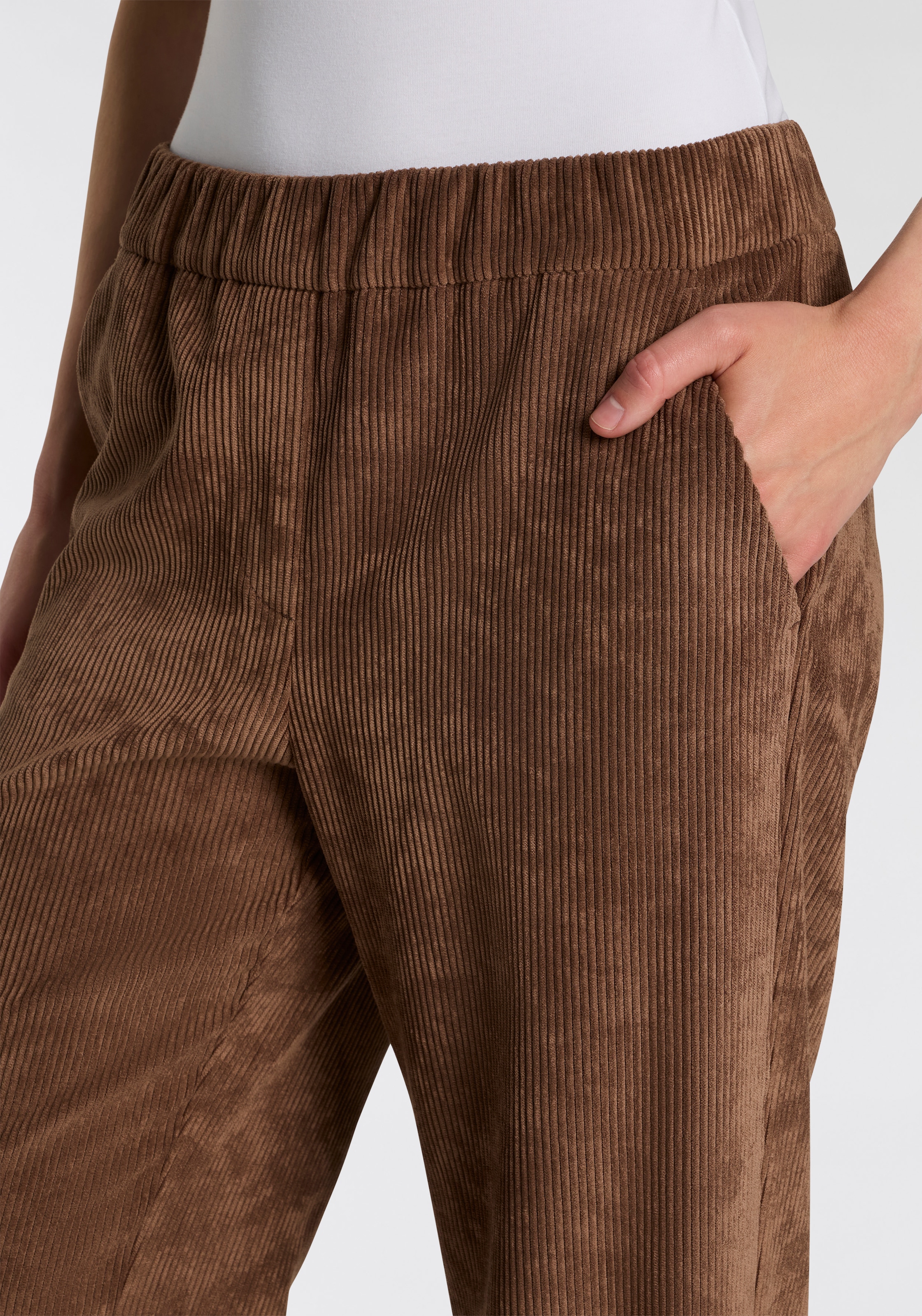 MAC Cordhose »CHIARA«  mit weitem Bein